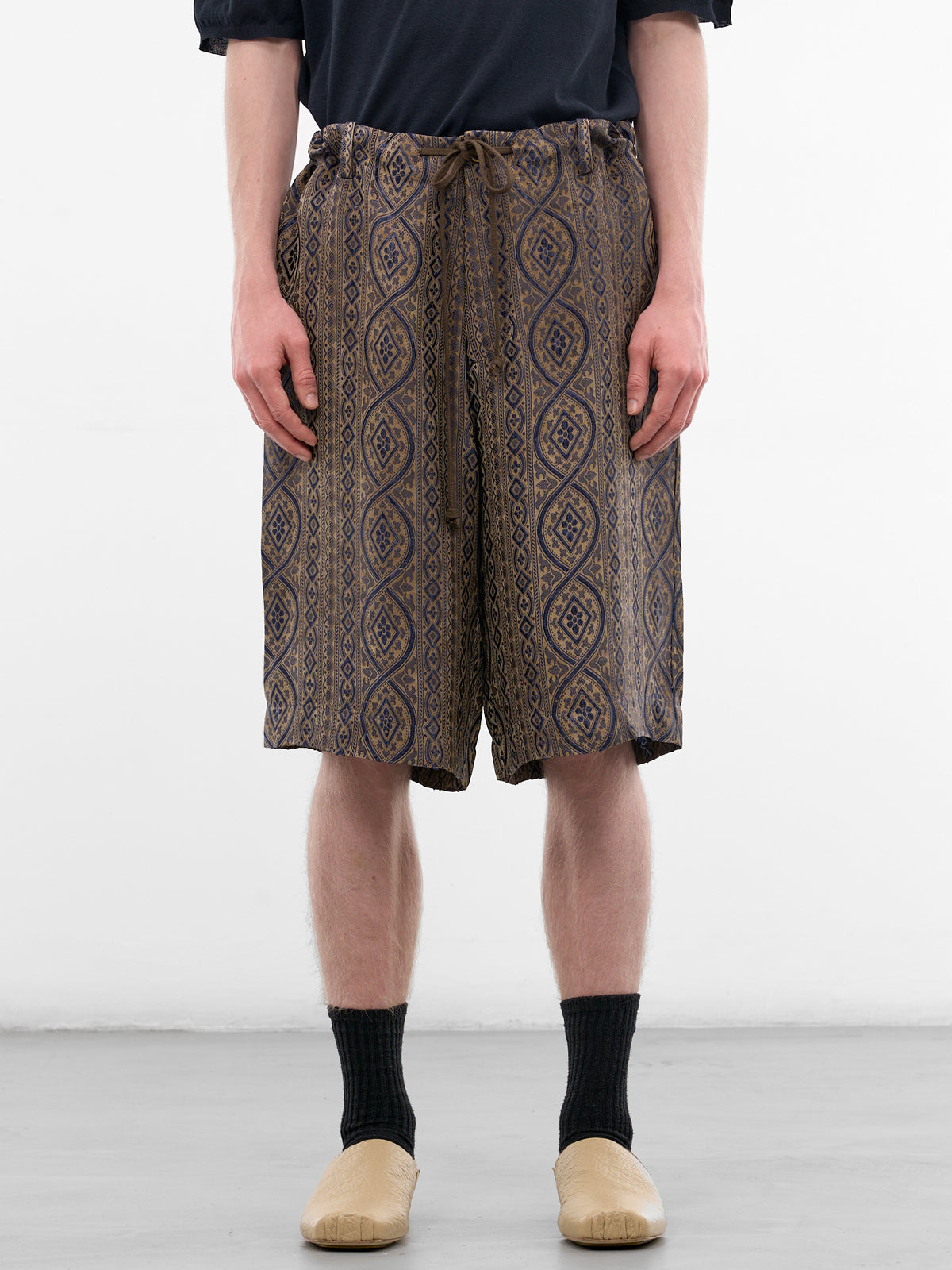 Blue Graphic Relaxed Pallor Shorts (UM3521-UW032-BLUE-TAN)