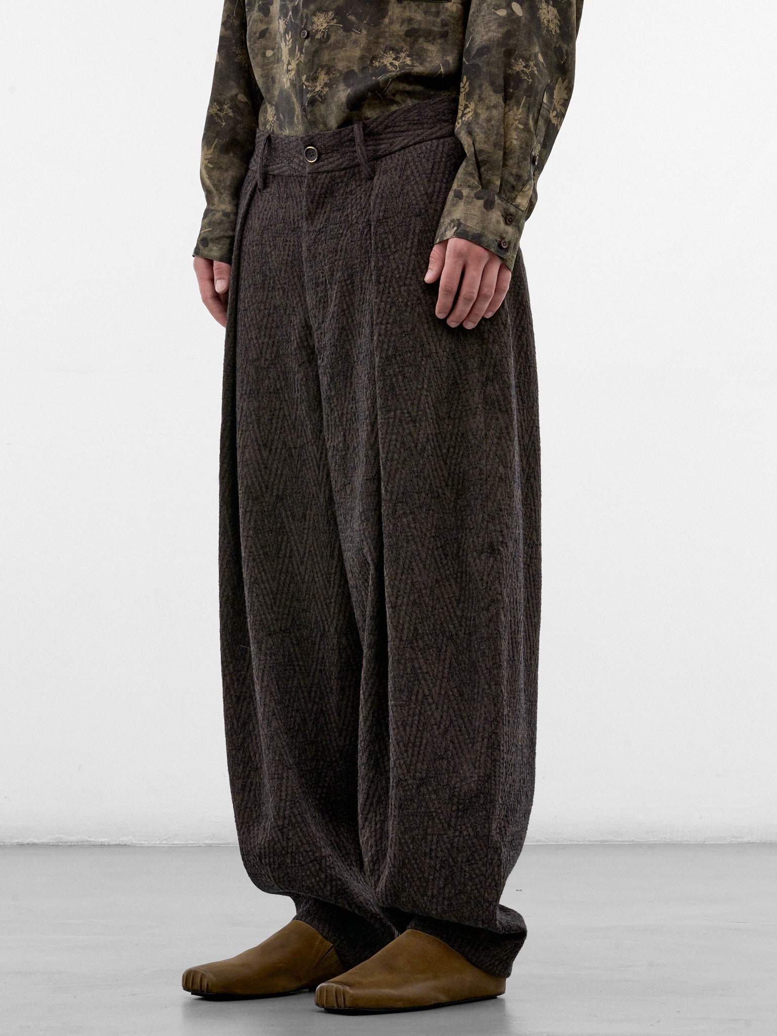 Brown Wool Pleated Wide Trousers (UM3546-BROWN-BLUE)