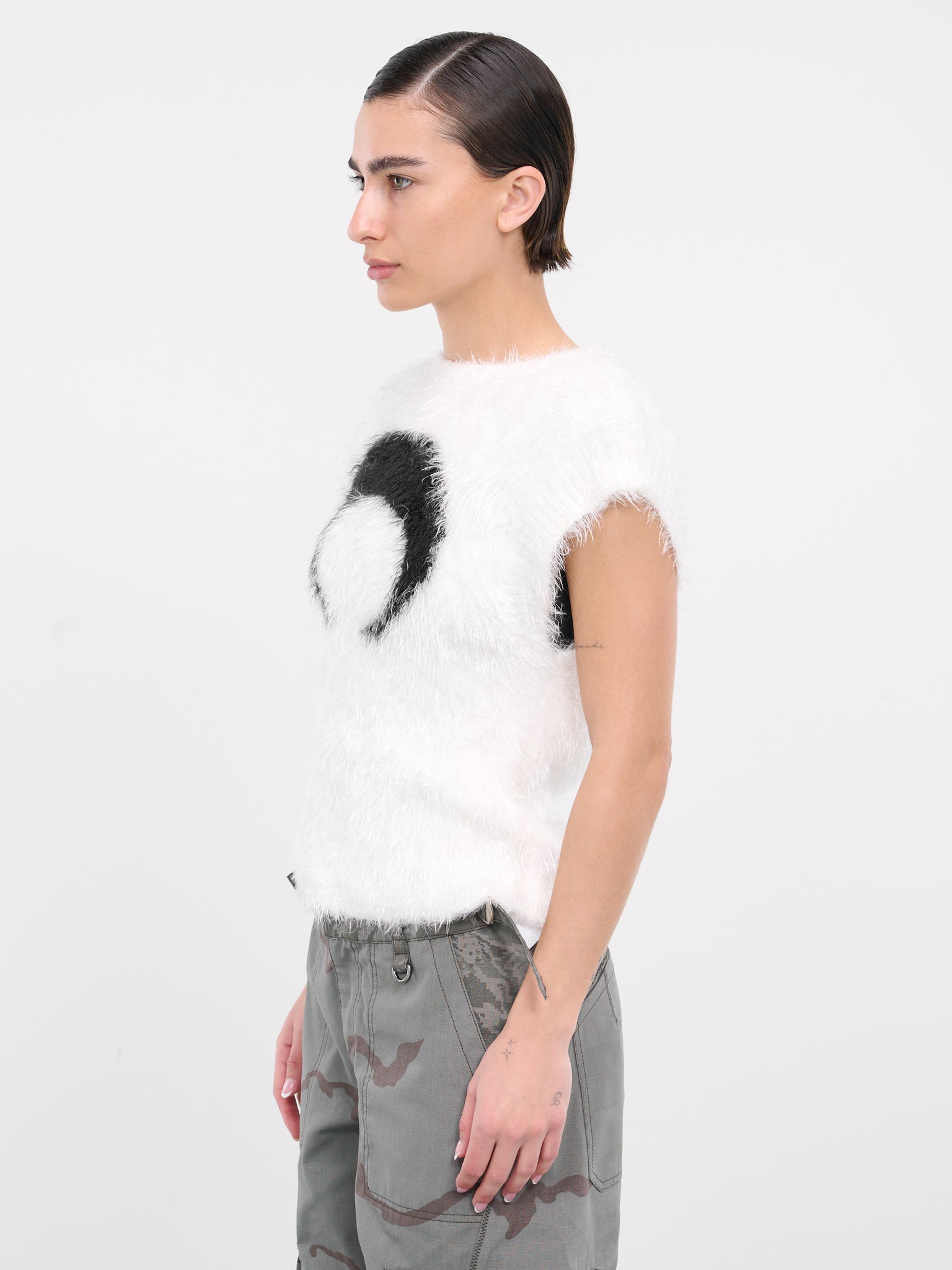 Wild Puffy Knit Sweater (UTK001-CKNI0031-OFF-WHITE)