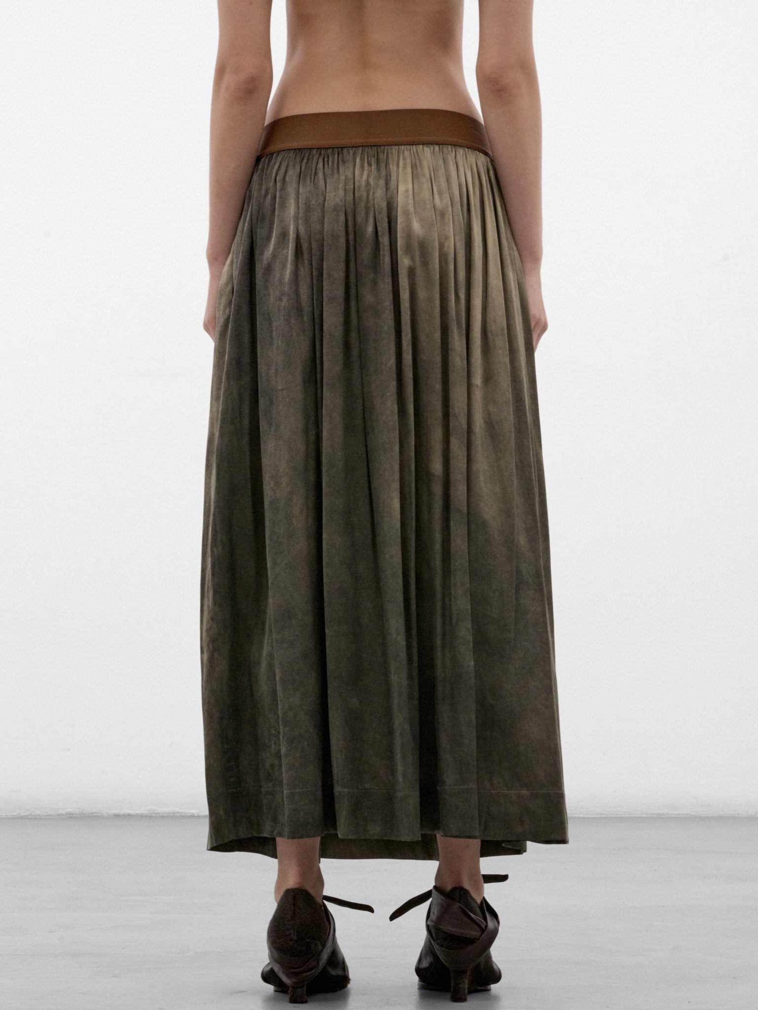 Gray Pleated Midi Skirt (UW2003-GILLIAN-DARK-GREY)