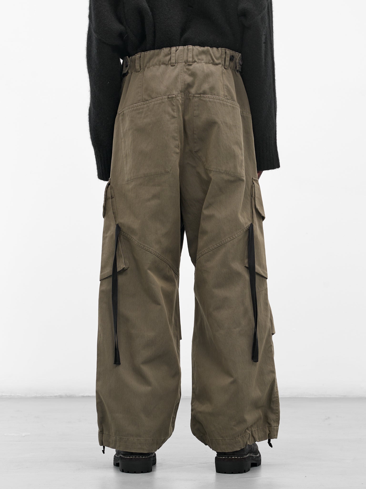 Green Technical Baggy Cargo Pants (UW72F25-MILITARY-GREEN)