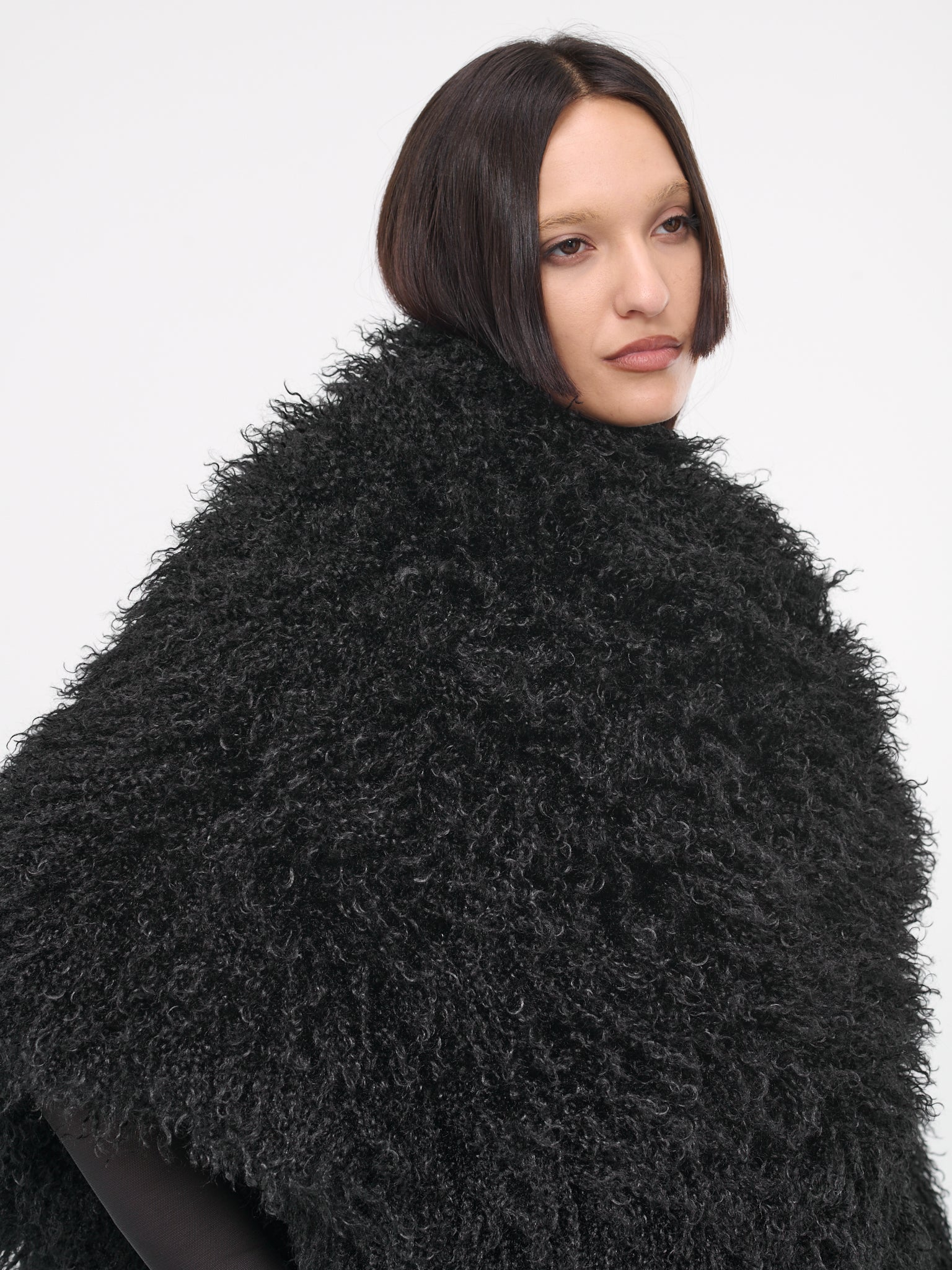 Oversized Shearling Cape (VAQ06K60102-1-BLACK)