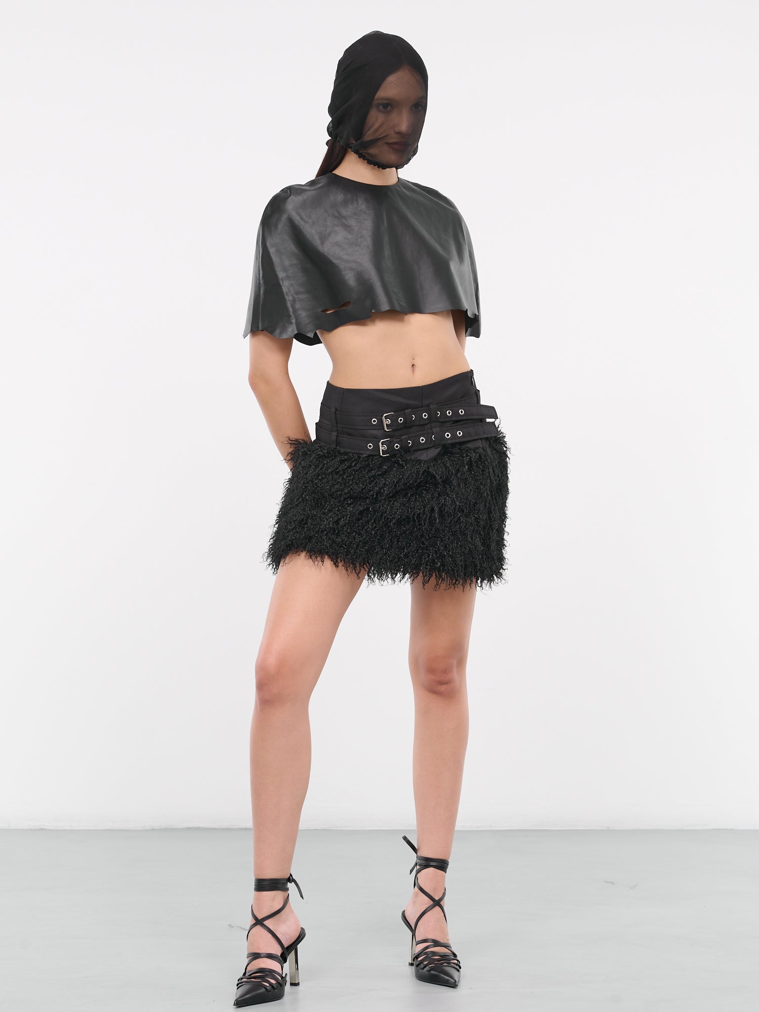 Shearling Mini Skirt (VAQ06S102-1-BLACK)