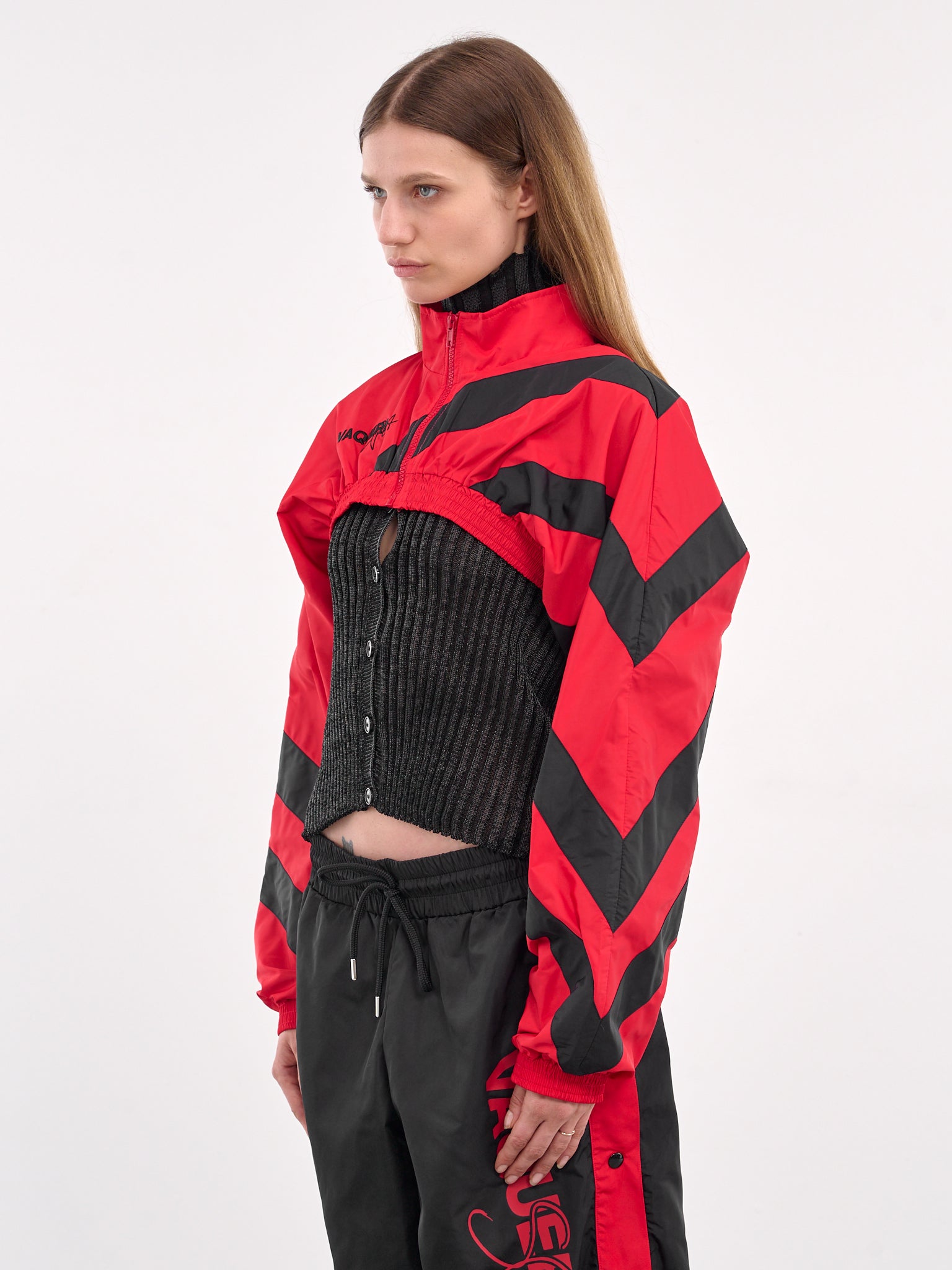 Cropped Windbreaker (VAQ09J012-BLACK-RED)