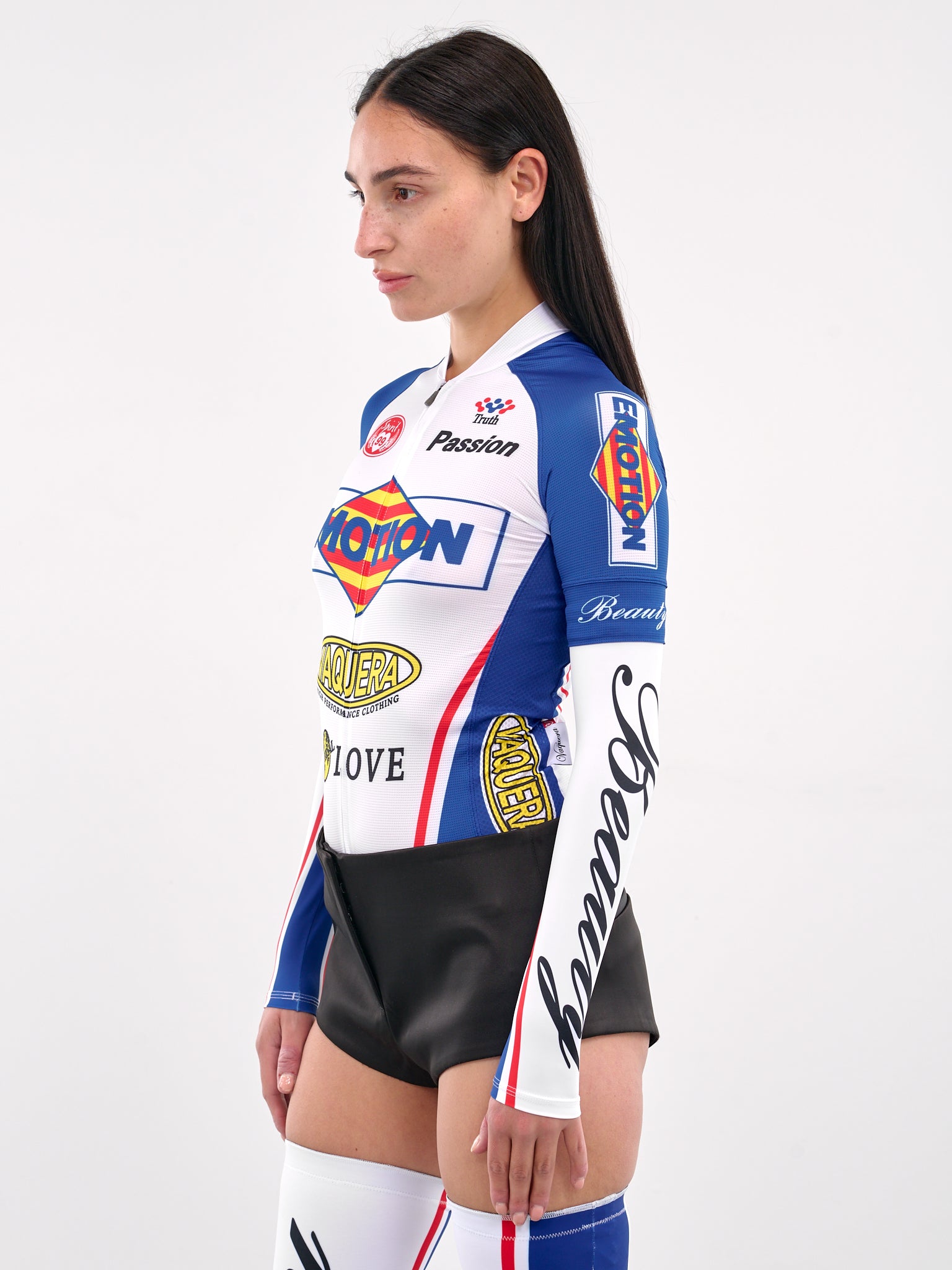 Graphic Arm Warmers (VAQ09K103-WHITE)