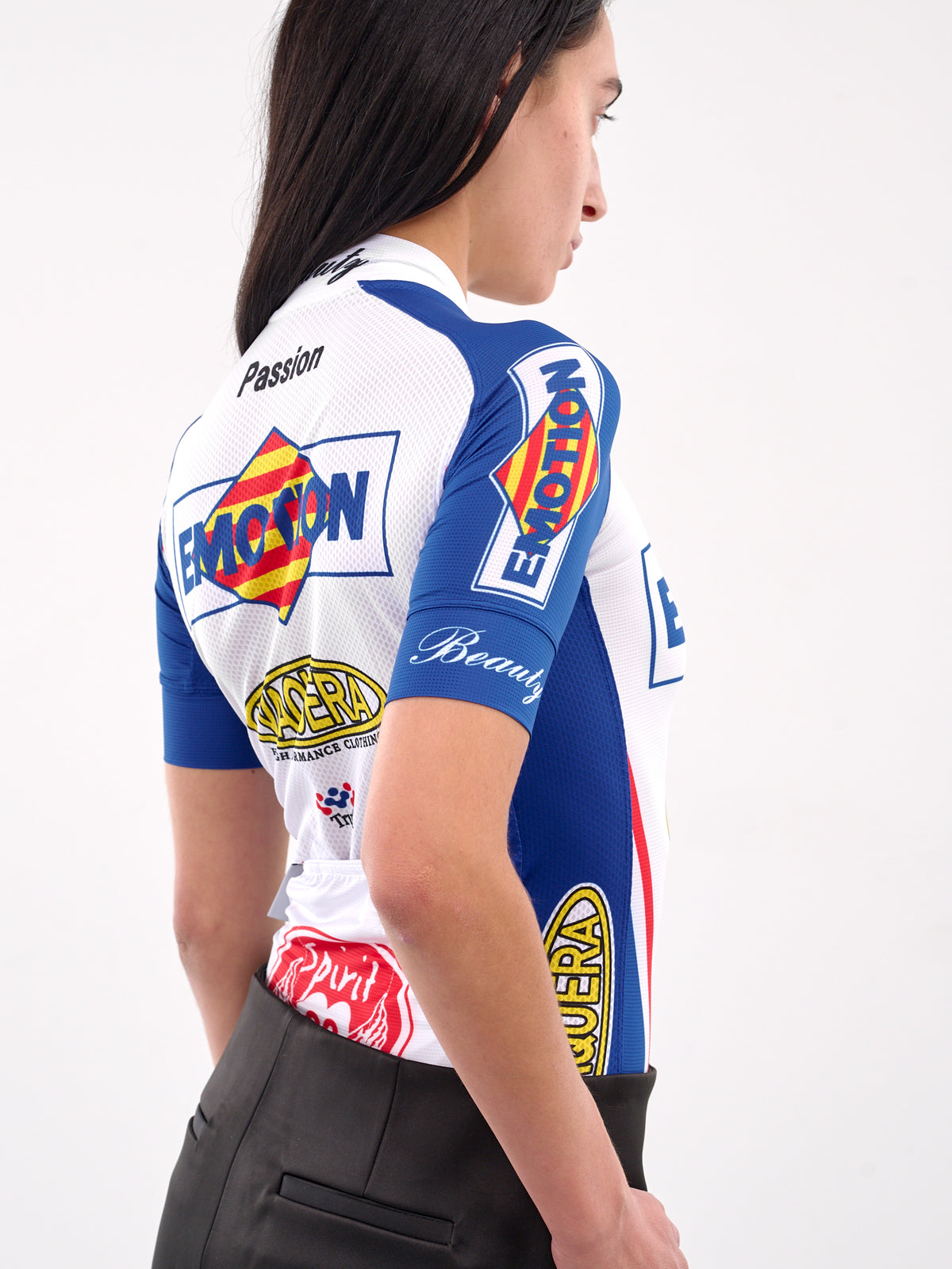 Zip-Up Graphic Top (VAQ09T103-MULTI)