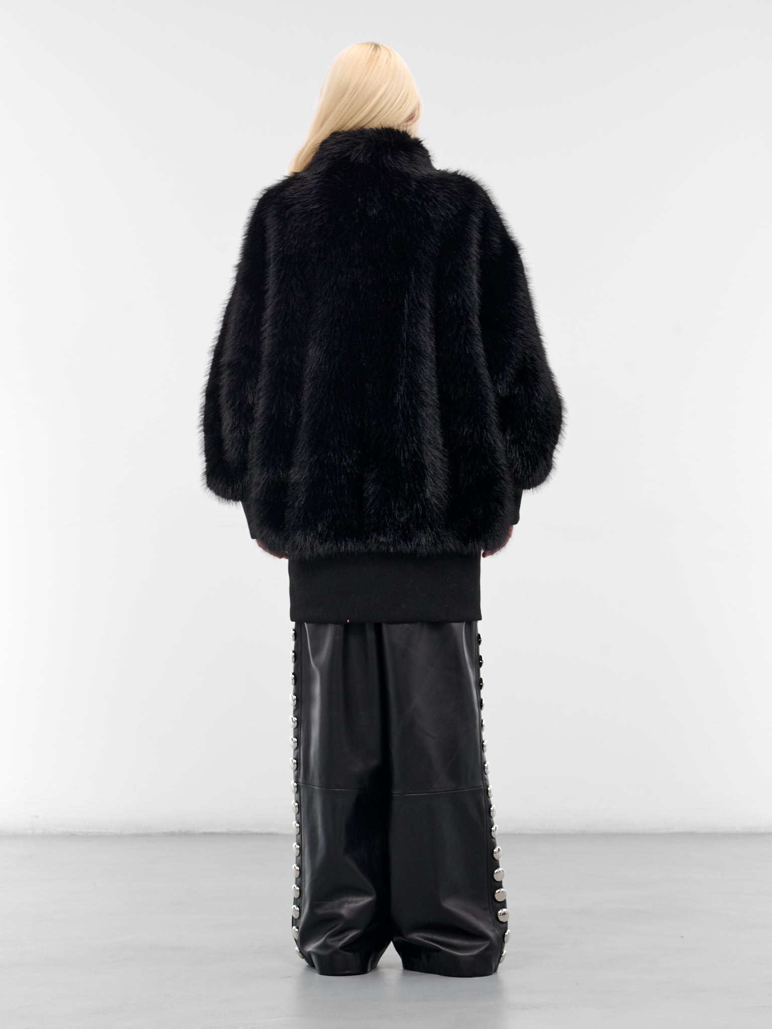 Black Oversized Fur Bomber Jacket (VAQ10J002-GREY)