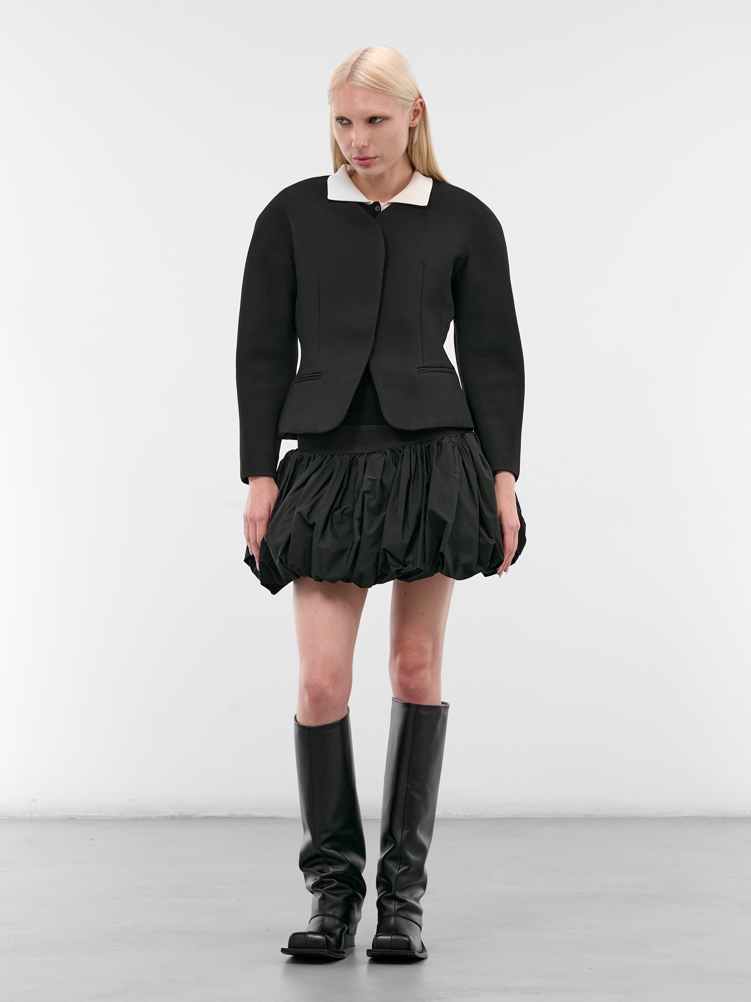 Black Nylon Bubble Mini Skirt (VAQ10S101-BLACK)