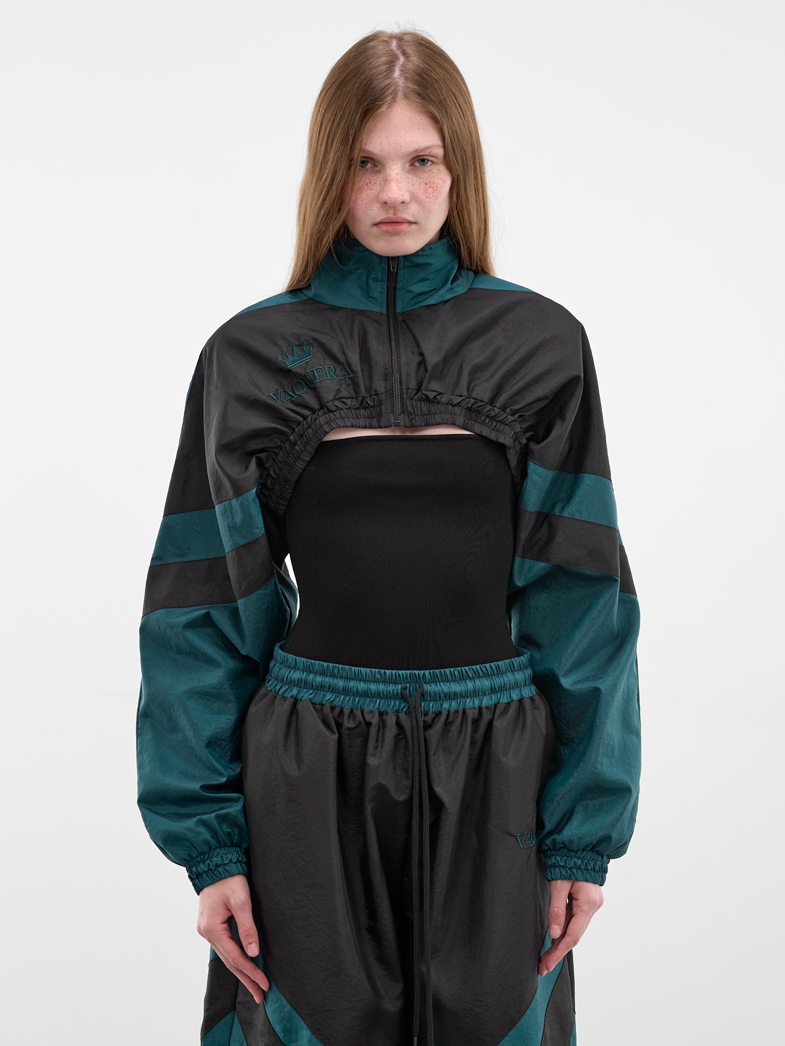 Two-Tone Cropped Windbreaker (VAQ11J009-BLACK-GREEN)