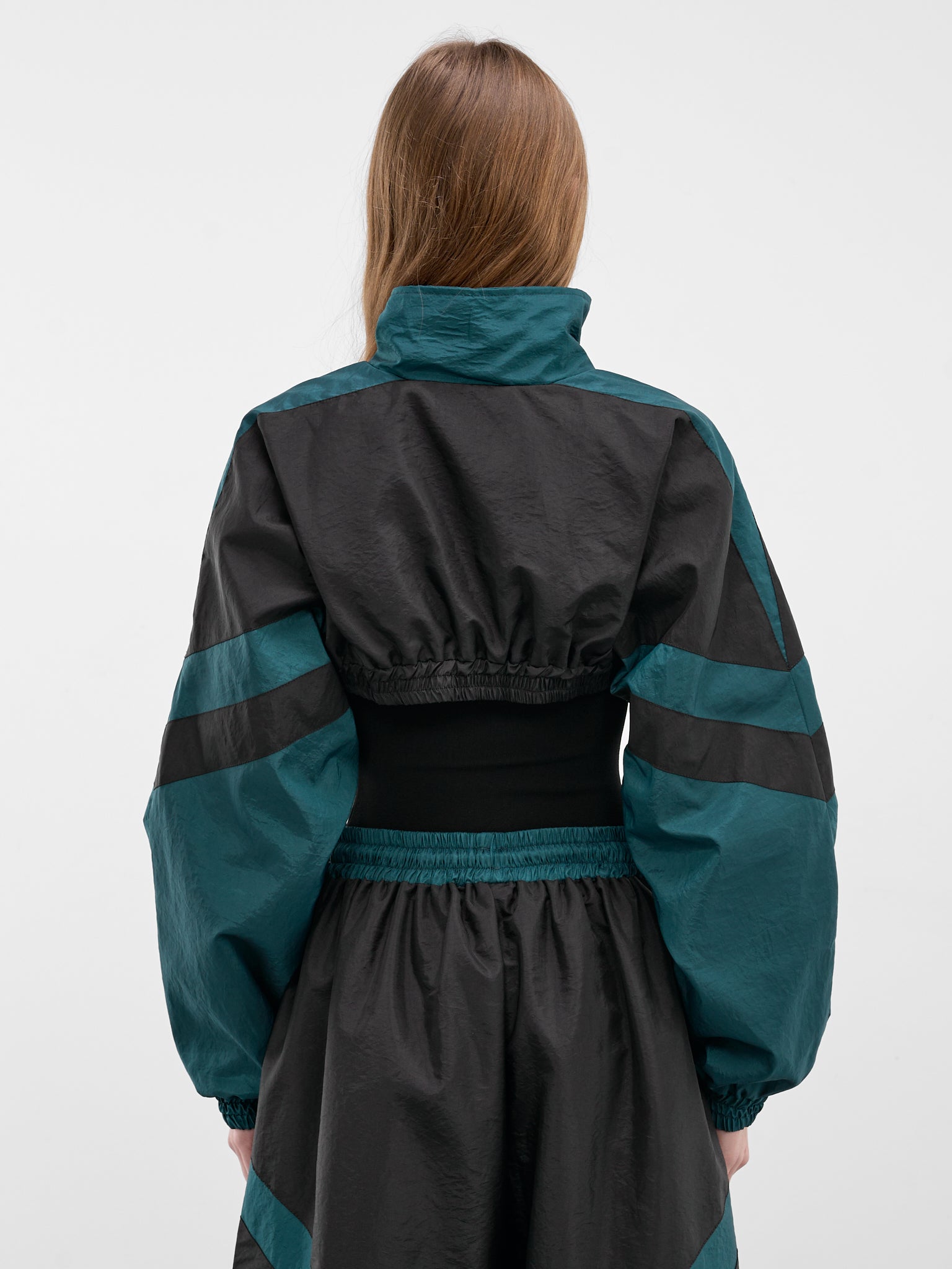 Two-Tone Cropped Windbreaker (VAQ11J009-BLACK-GREEN)