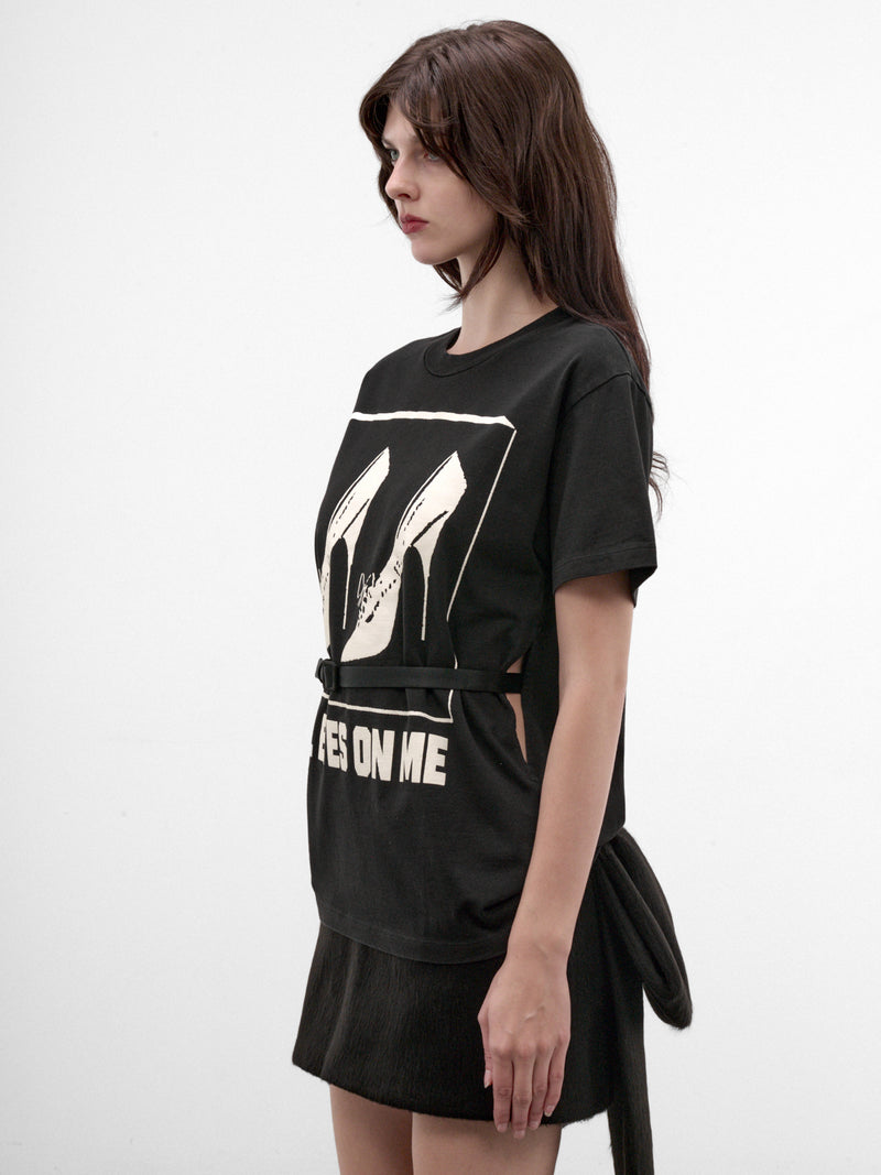 Black Cotton Heels Graphic Tee (VAQ12T020-BLACK)
