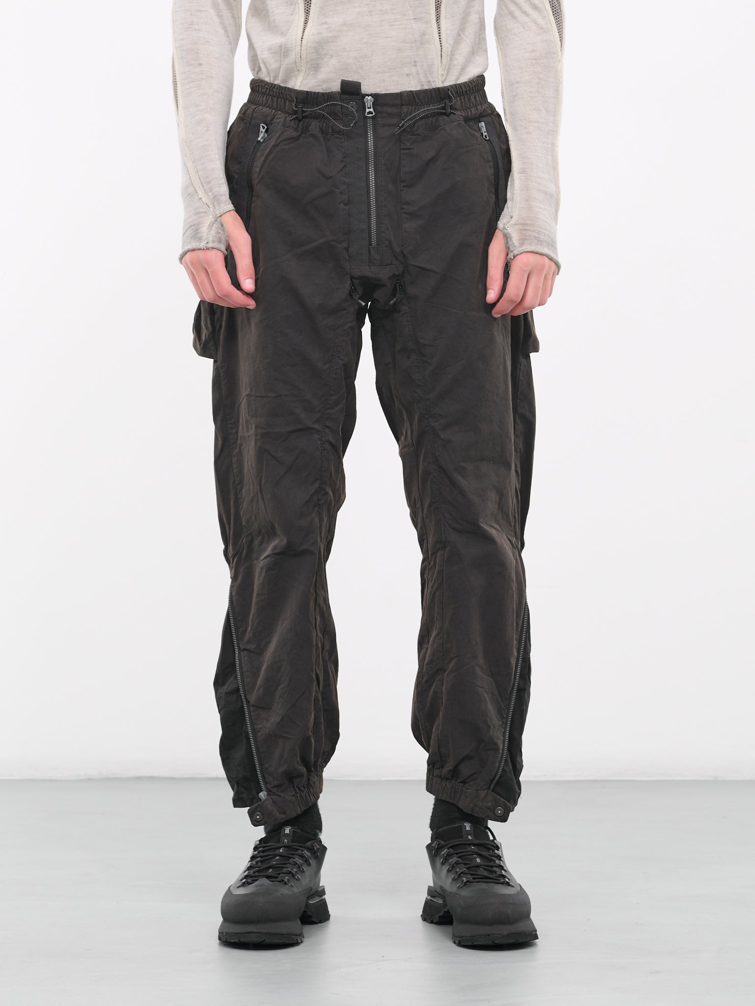 Outrider's Synth-Twist Pants (VM00423-2-CB-BLACK)