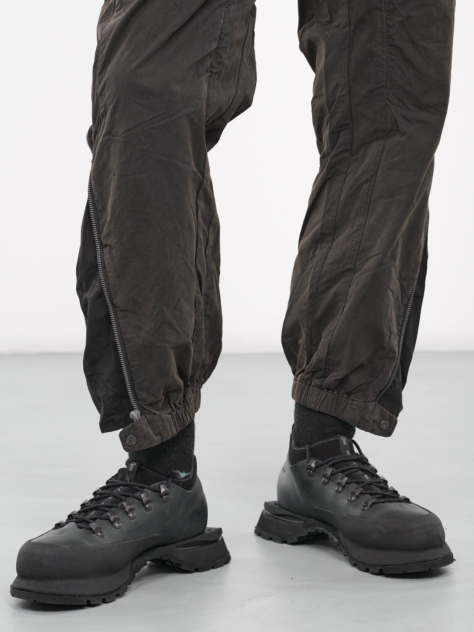 Outrider's Synth-Twist Pants (VM00423-2-CB-BLACK)