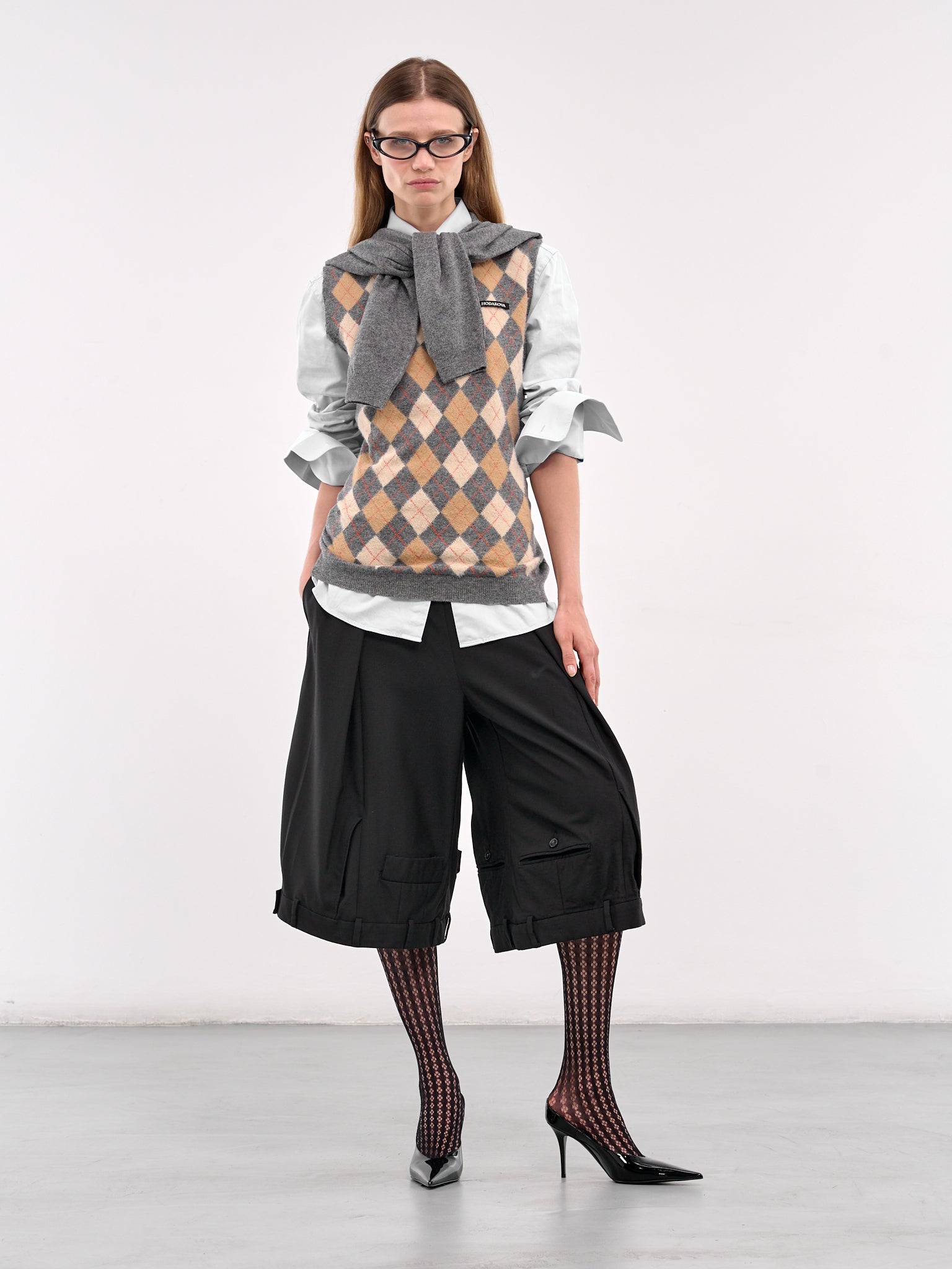 Wide Upside-Down Shorts (W23095STS2-BLACK)