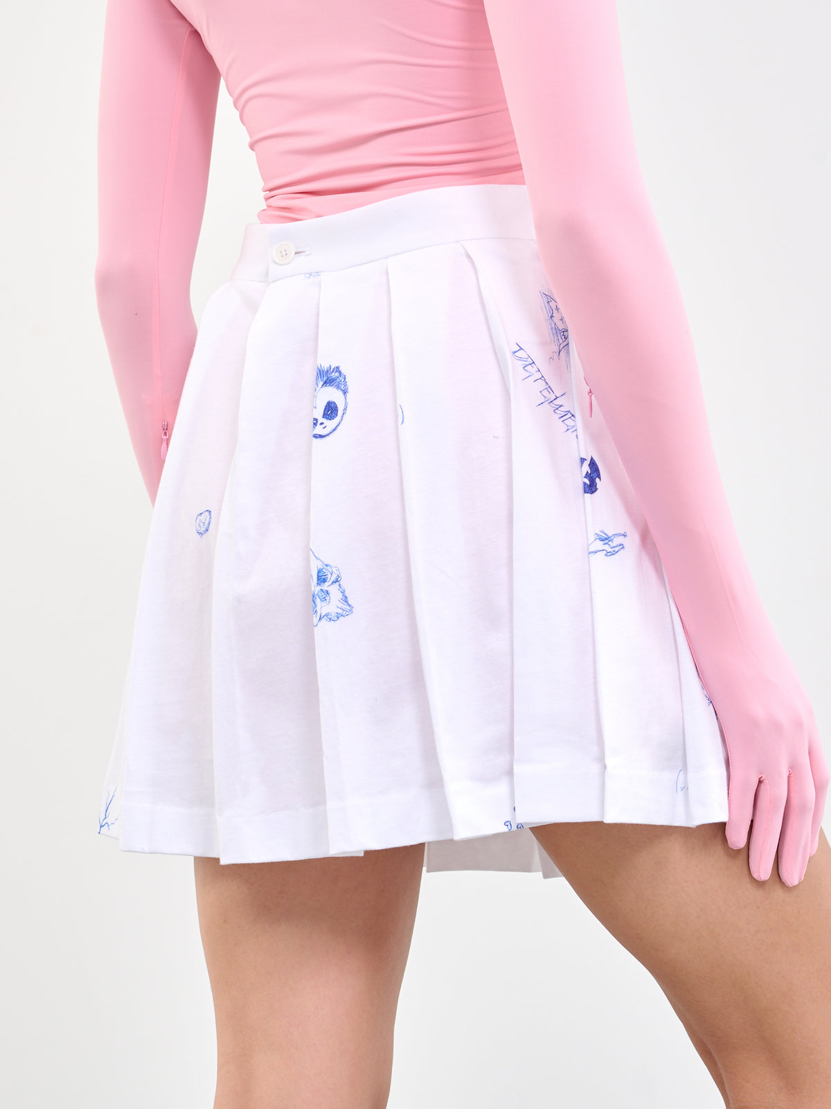 Pen Art Pleated Skirt (WE54SK260W-1203-WHITE)
