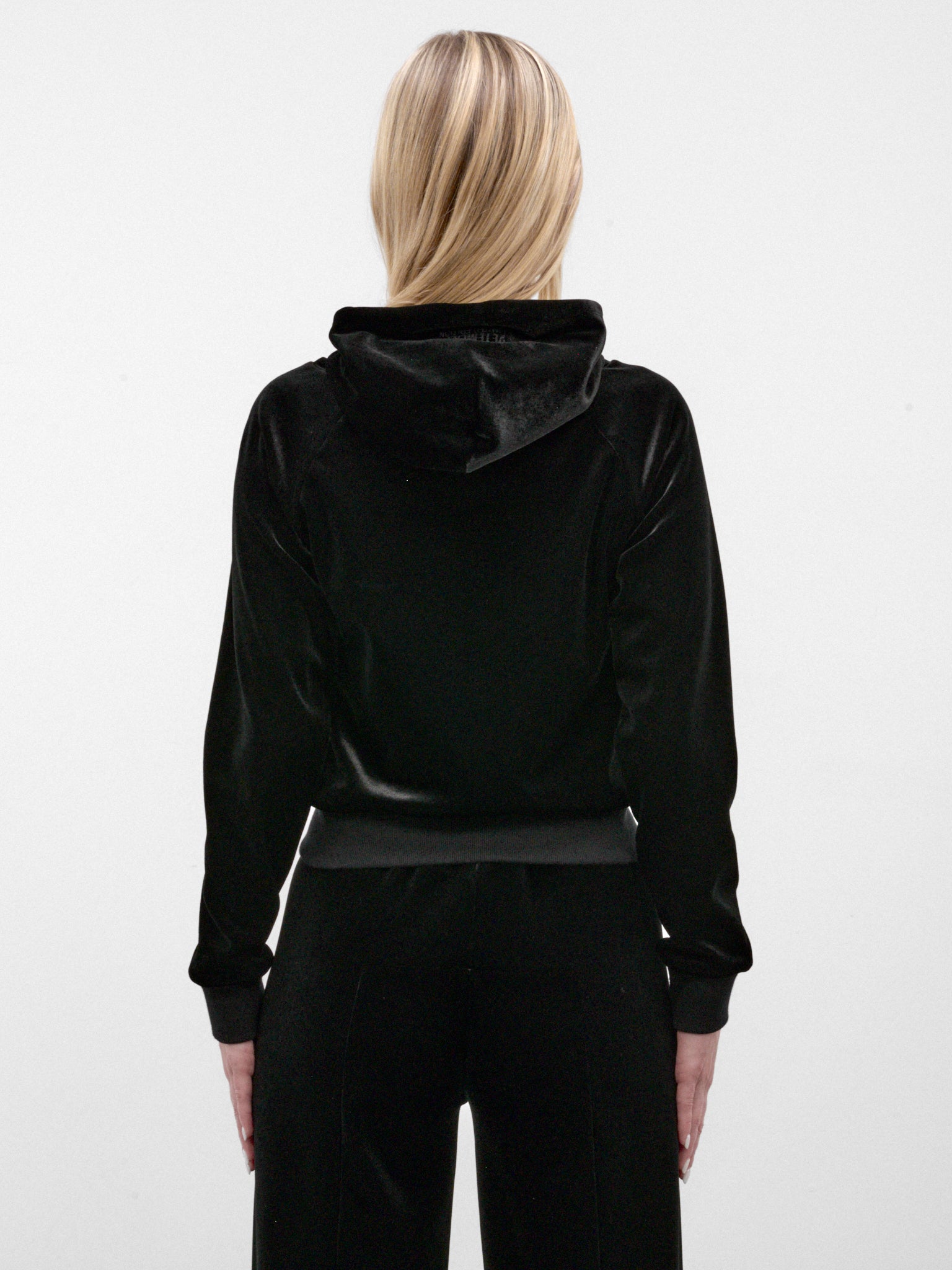Black Zip-Up Velvet Hoodie (WH27ZU118B-BLACK)