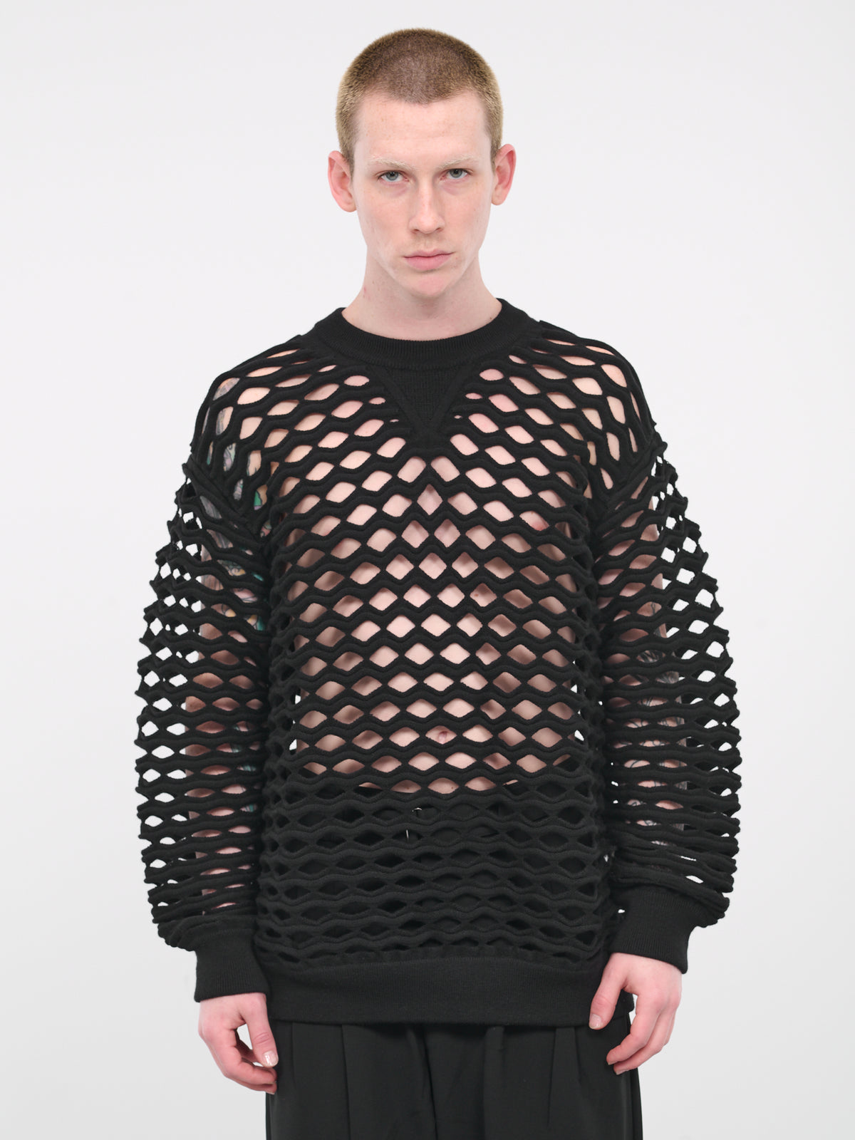 Cut-out Oversized Crewneck (WL-N0007-051-BLACK)