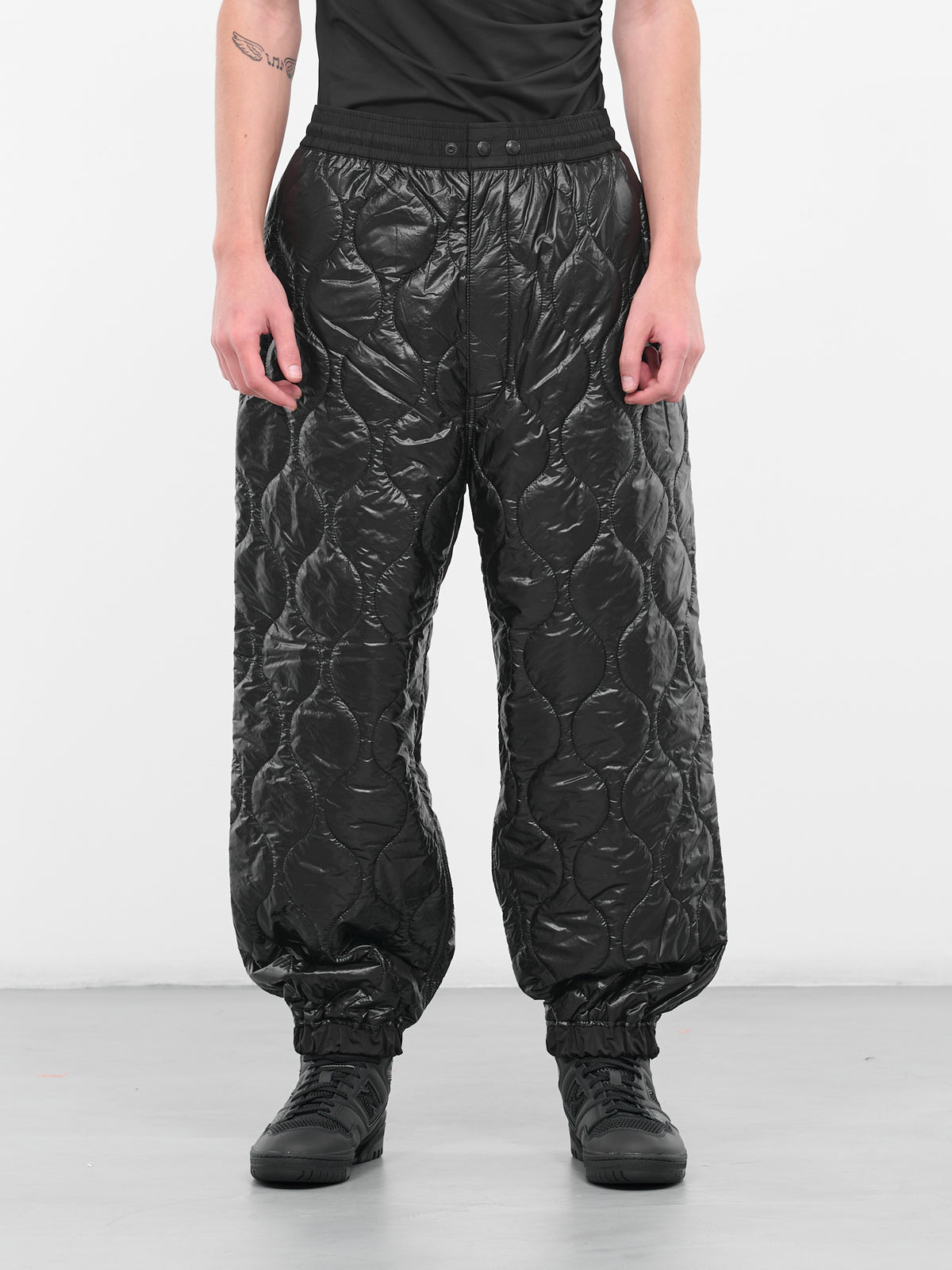 Quilted Pants (WL-P032-051-BLACK)