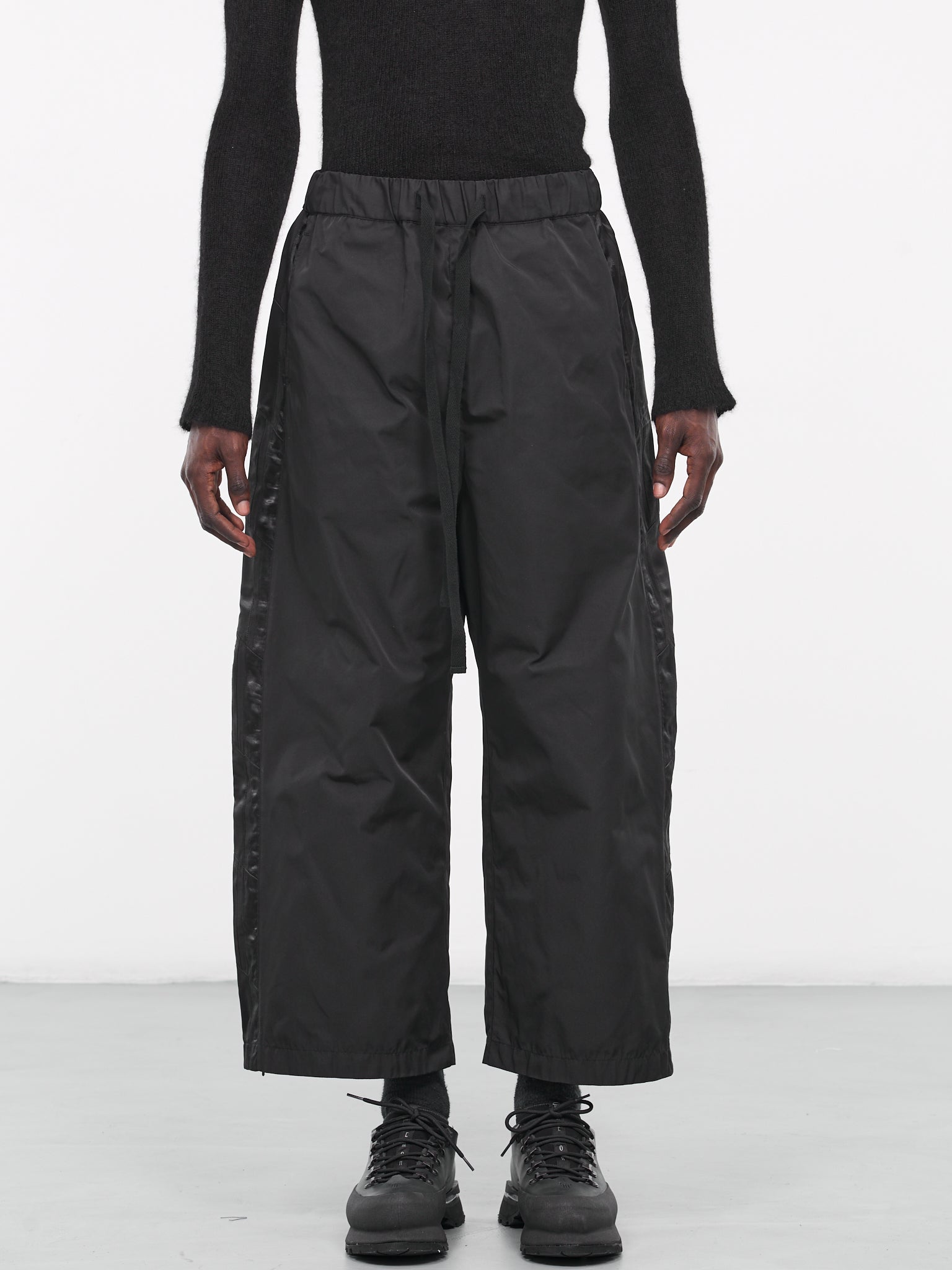 Track Pants (WL-P038-051-BLACK)