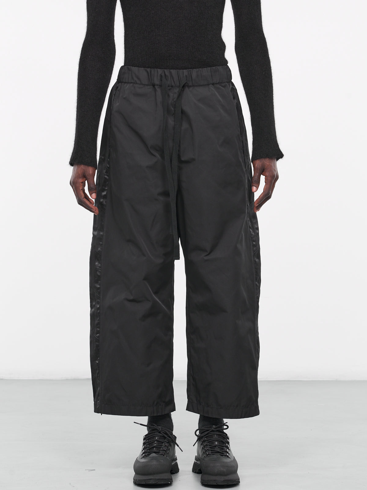 Track Pants (WL-P038-051-BLACK)