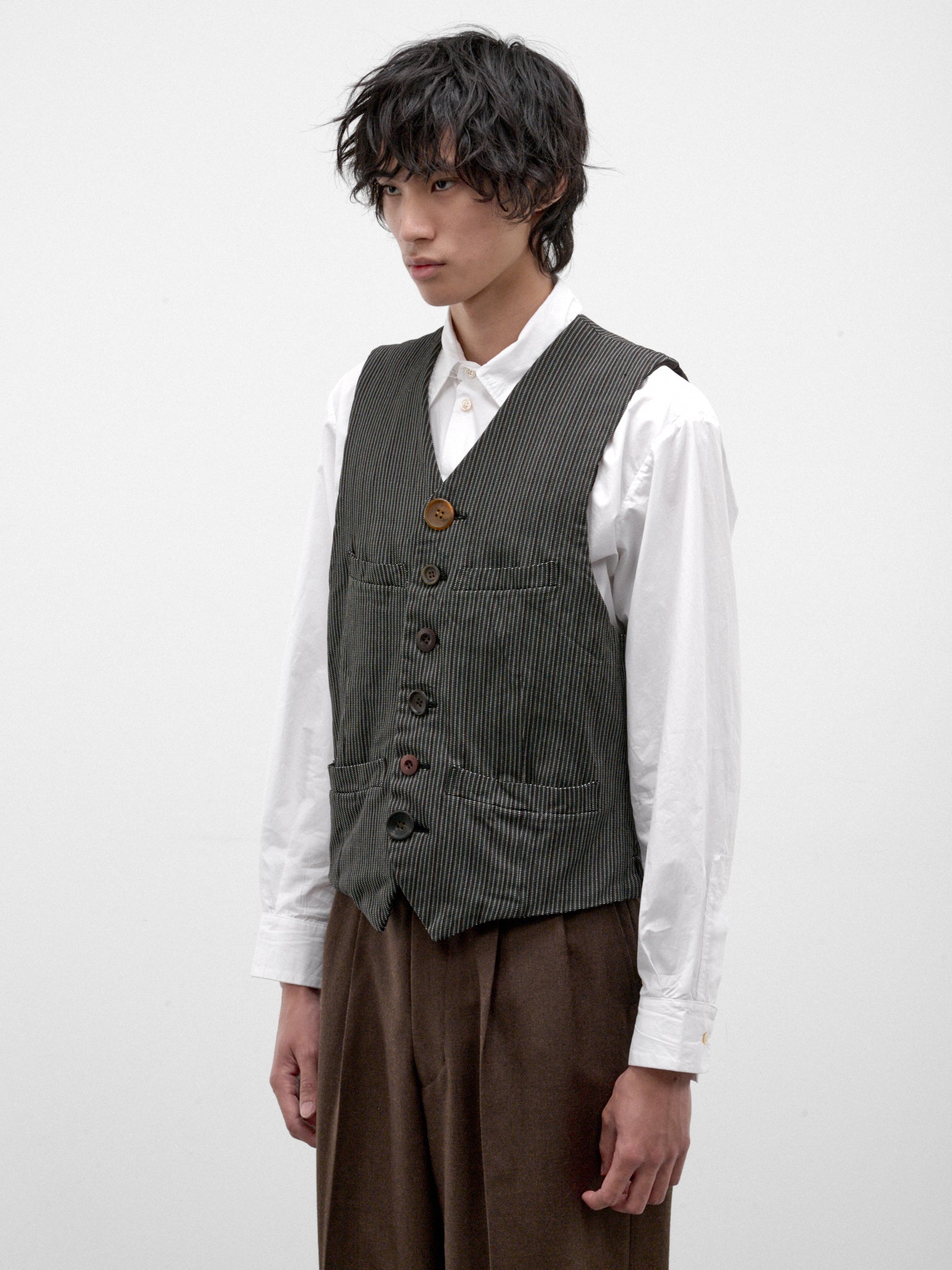 Mismatched Buttons Pinstripe Vest (WR-V002-W26-BLACK-RED-GREY)
