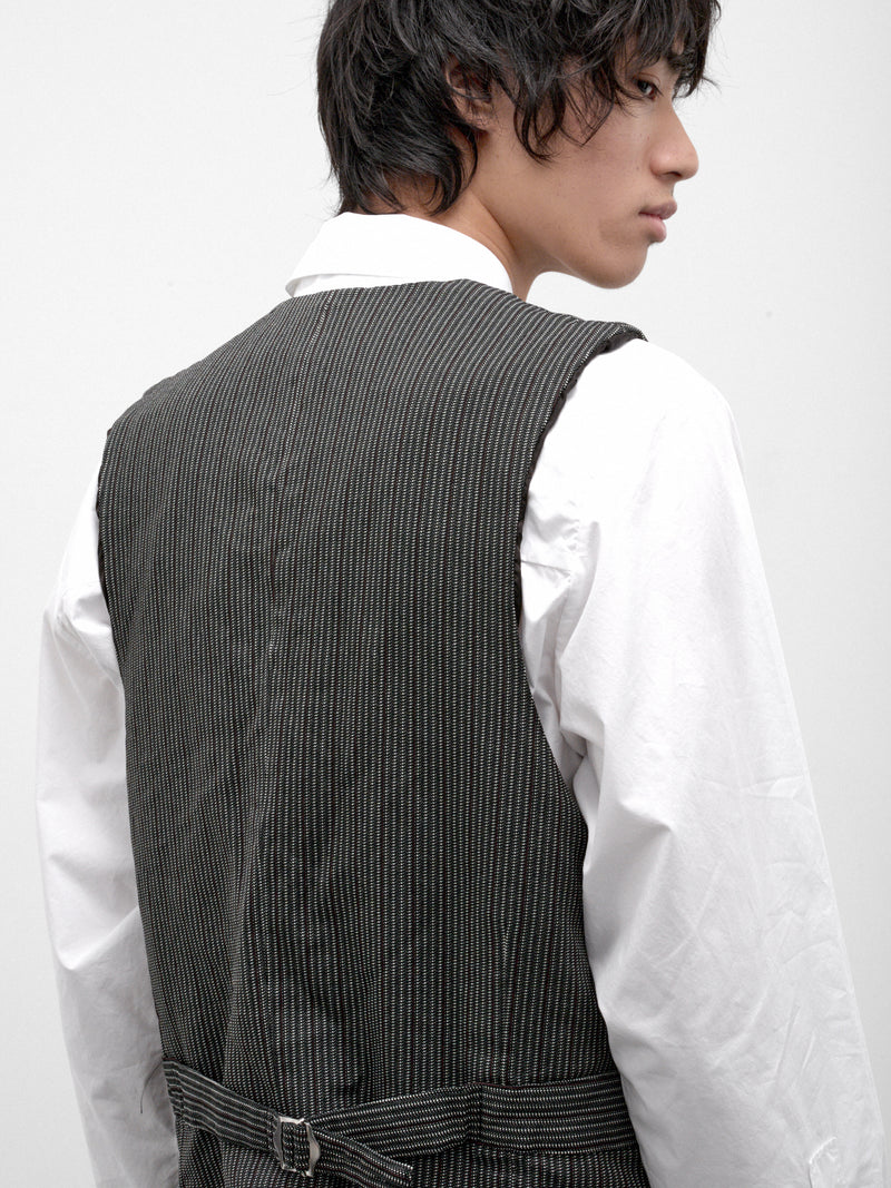 Mismatched Buttons Pinstripe Vest (WR-V002-W26-BLACK-RED-GREY)