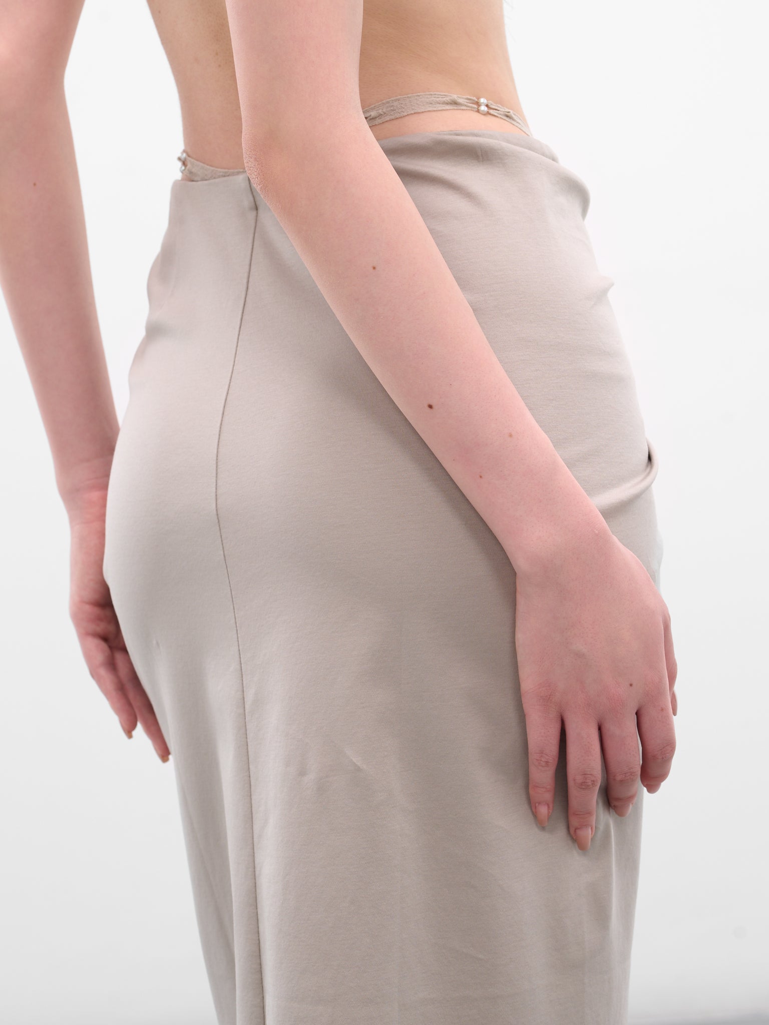 RUI Ruched Skirt | H.Lorenzo - detail 1