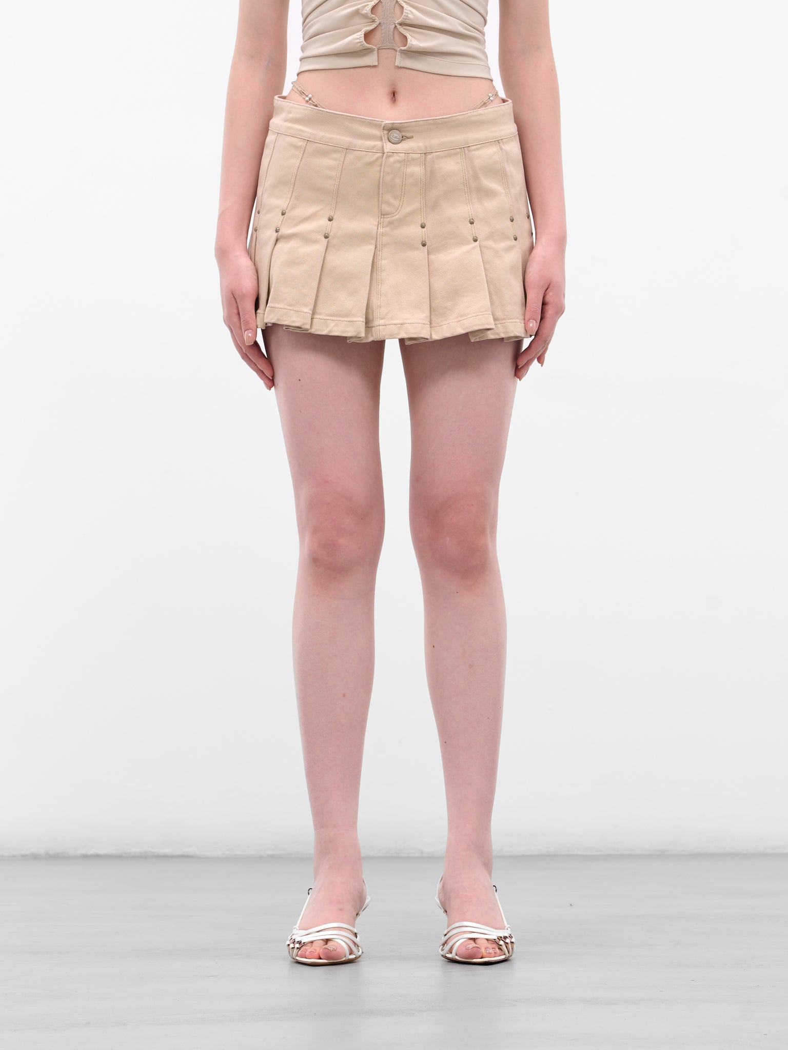 RUI Mini Skirt | H.Lorenzo - front