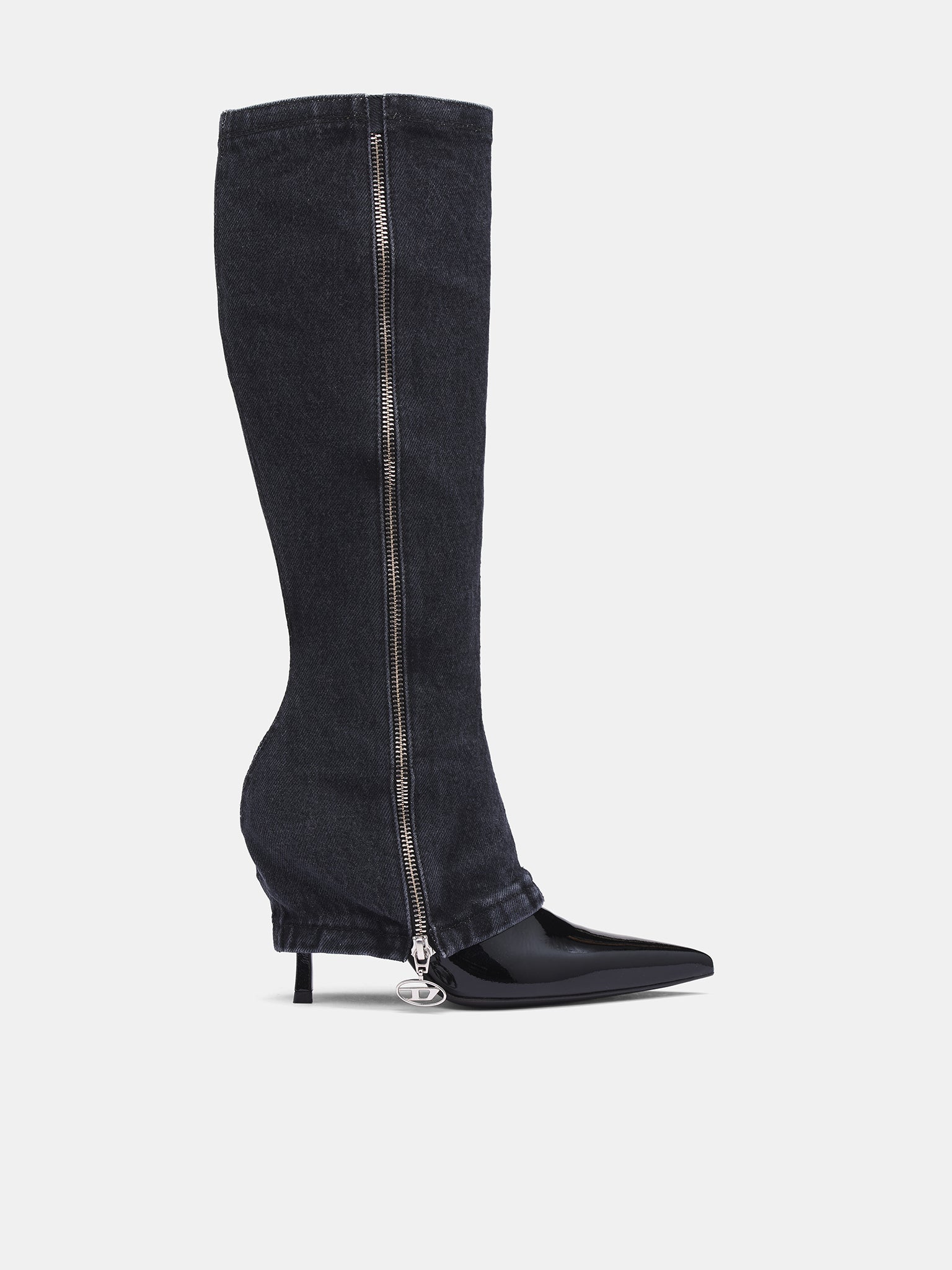 DIESEL ロゴ ヴィーナス アンクルブーツ Women's D-Venus-Leather boots with oval D plaque | Black