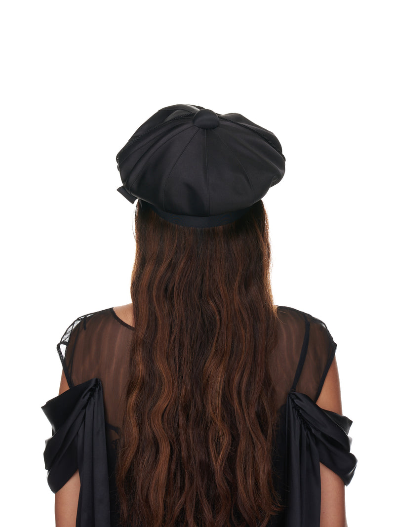 Stephen Jones Bise | H. Lorenzo - back