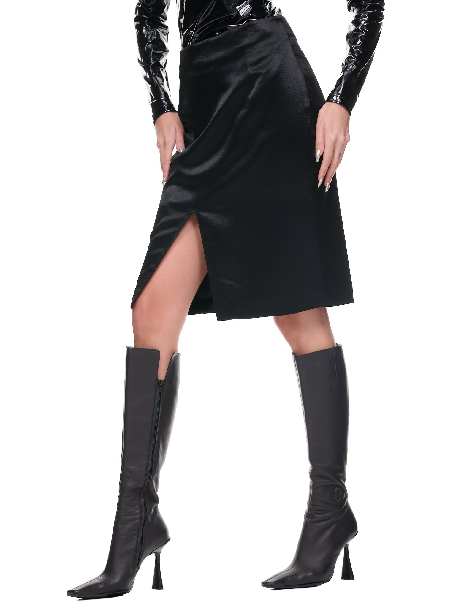 Double Split Skirt  (222-W403-32000-BLACK)