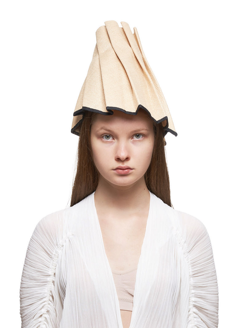 Stephen Jones Hat - Hlorenzo Front