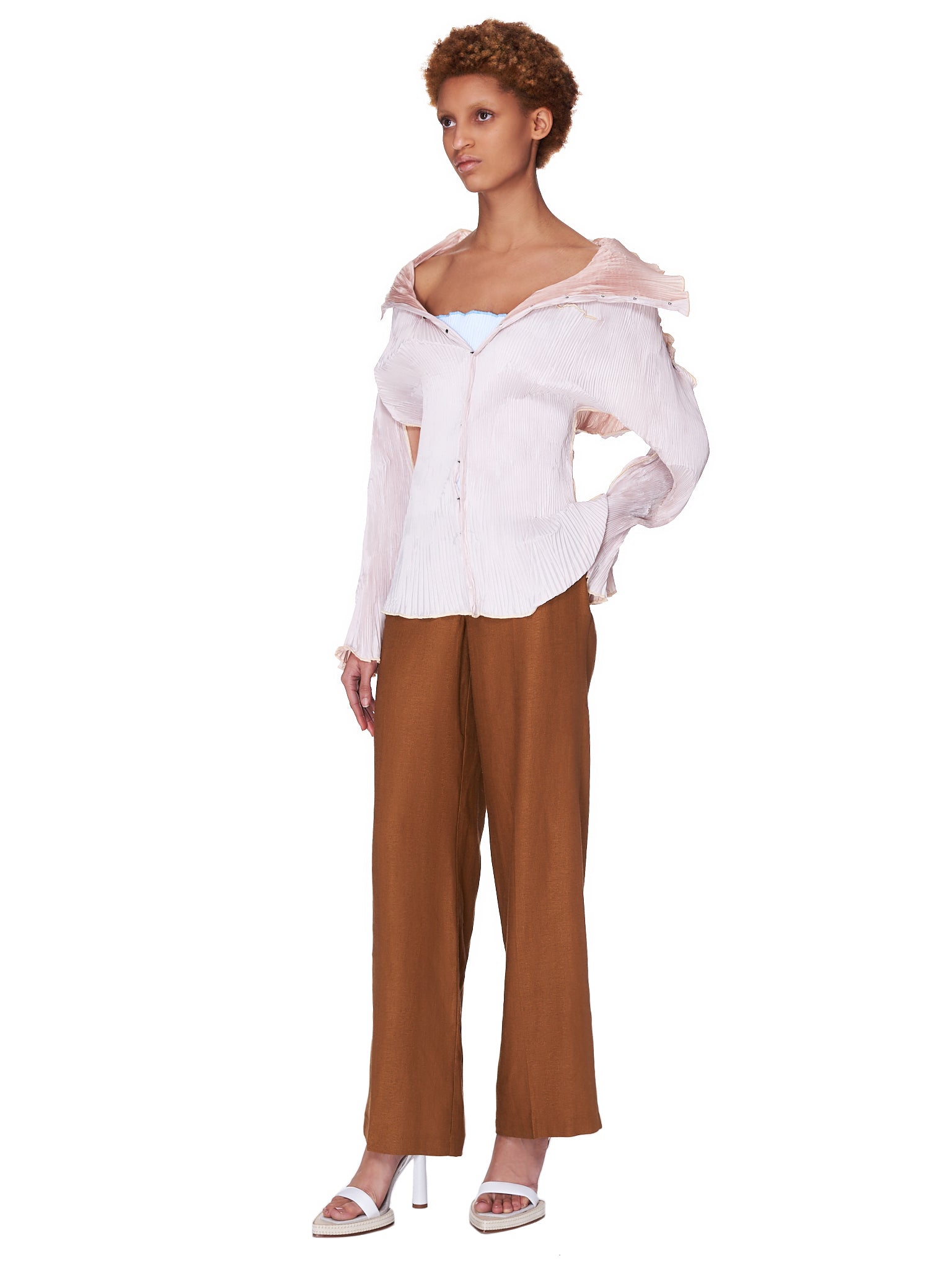 Peet Dullaert Trousers | H.Lorenzo - styled