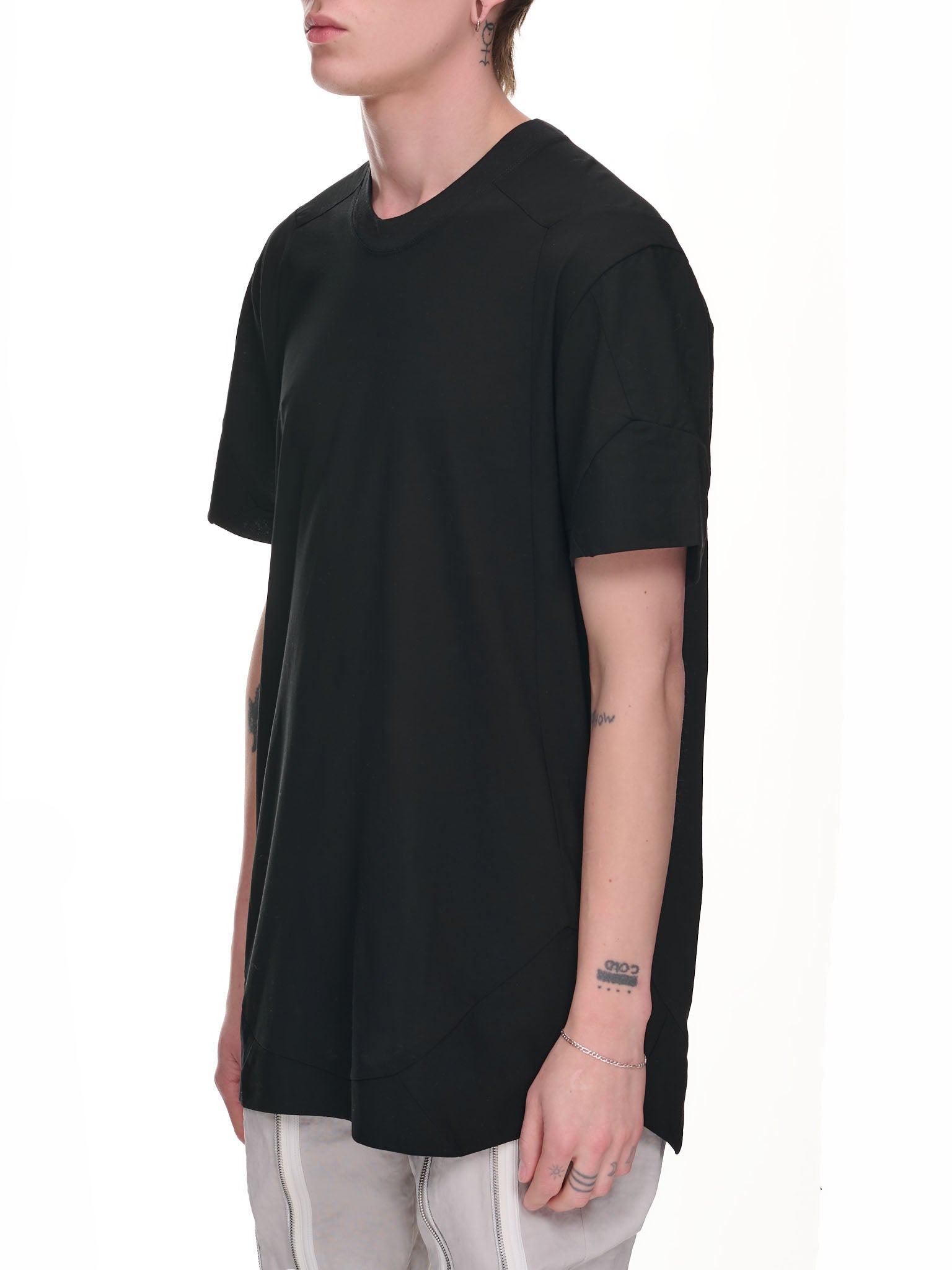 Twist T-Shirt (817CUM3-BLACK)