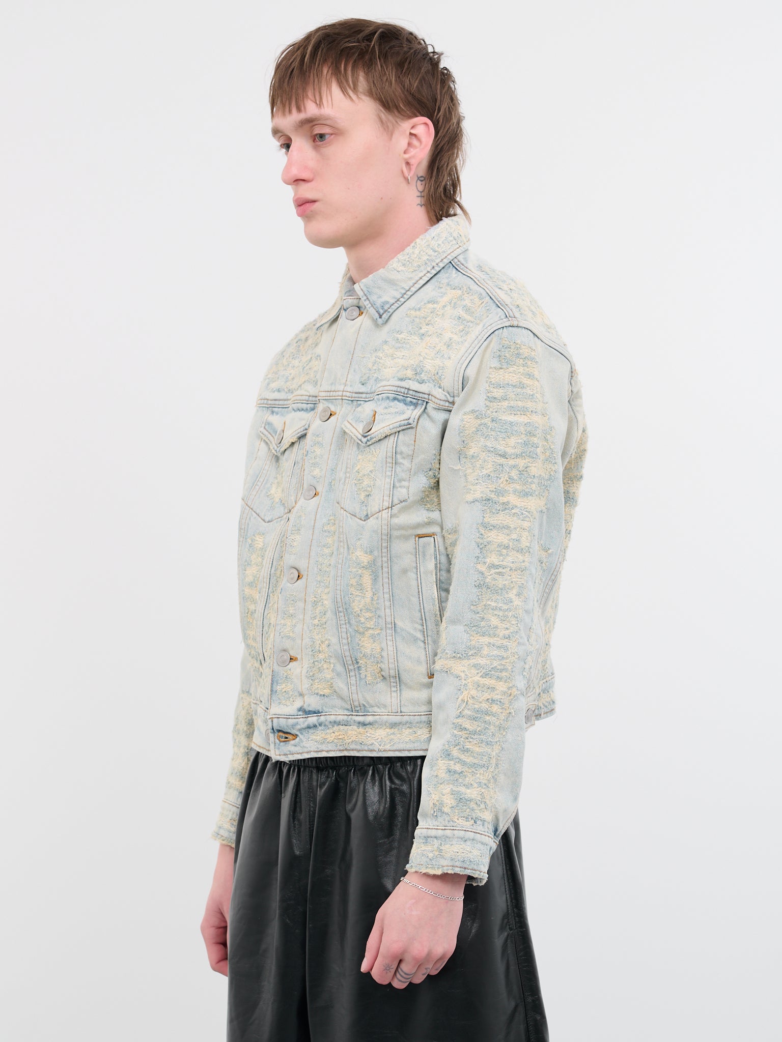 Destroyed Denim Jacket (AAMOU0372-FA01-BLUE)