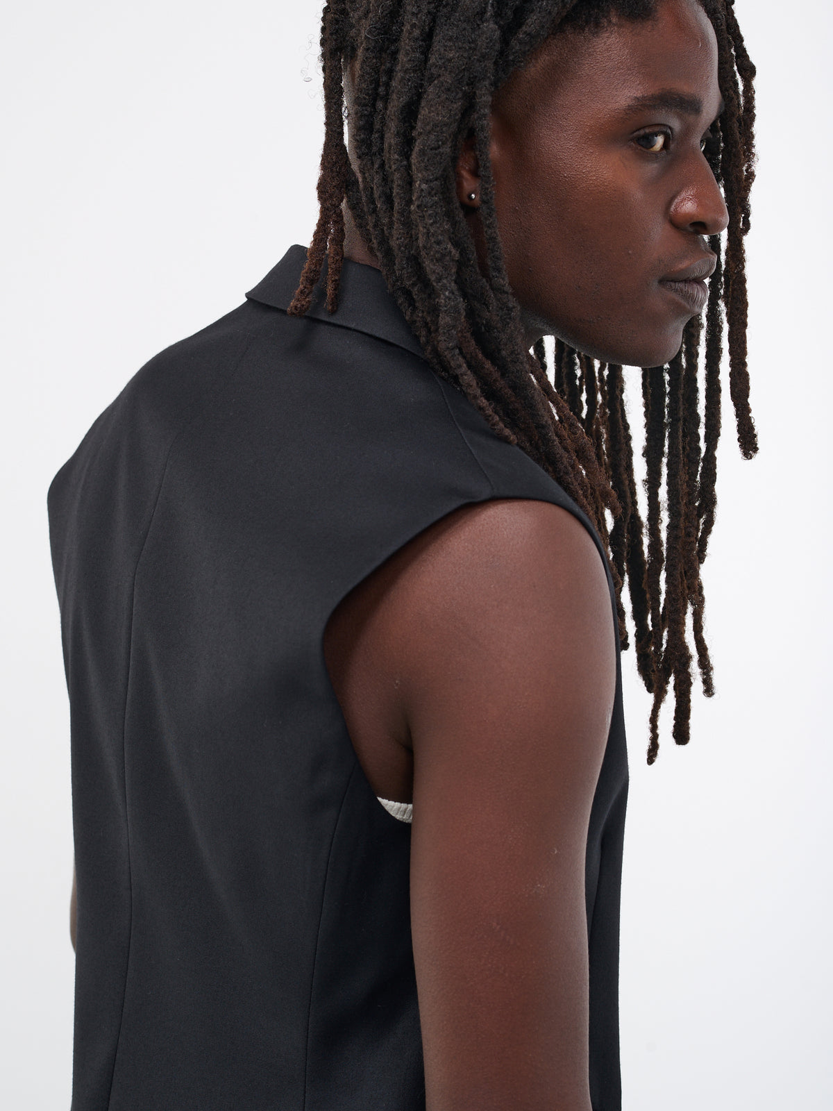 Two-Button Blazer Vest (AE23TJ04-BLACK)