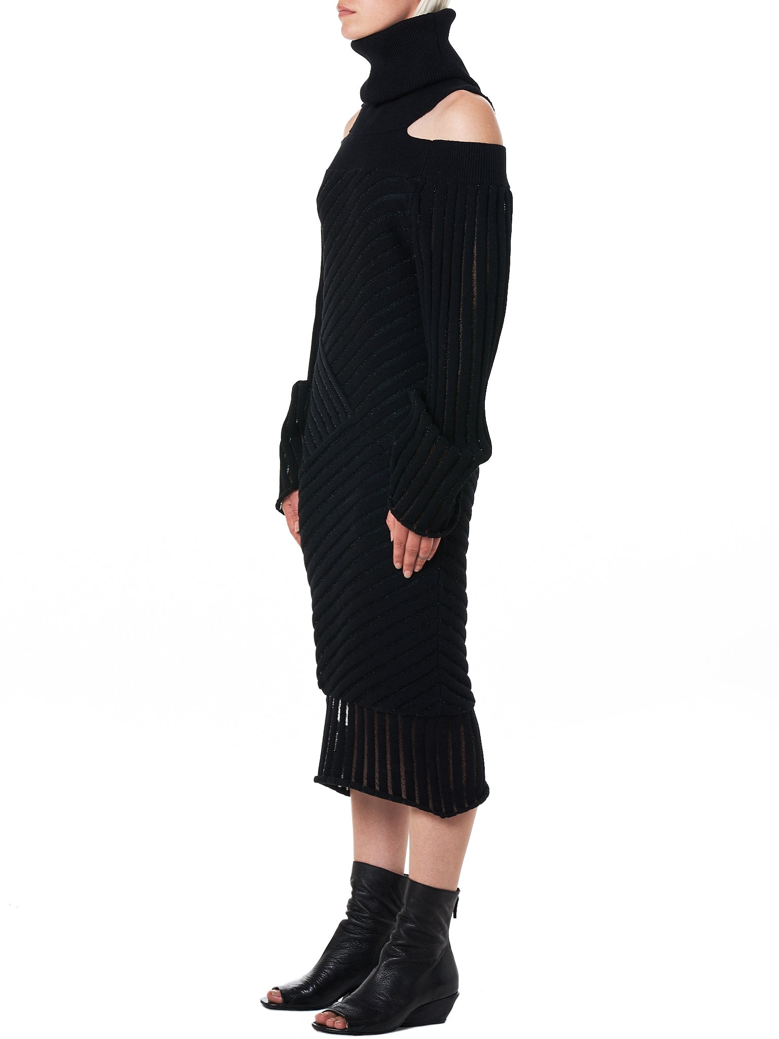 Knit Turtleneck Dress (D10-BLACK)
