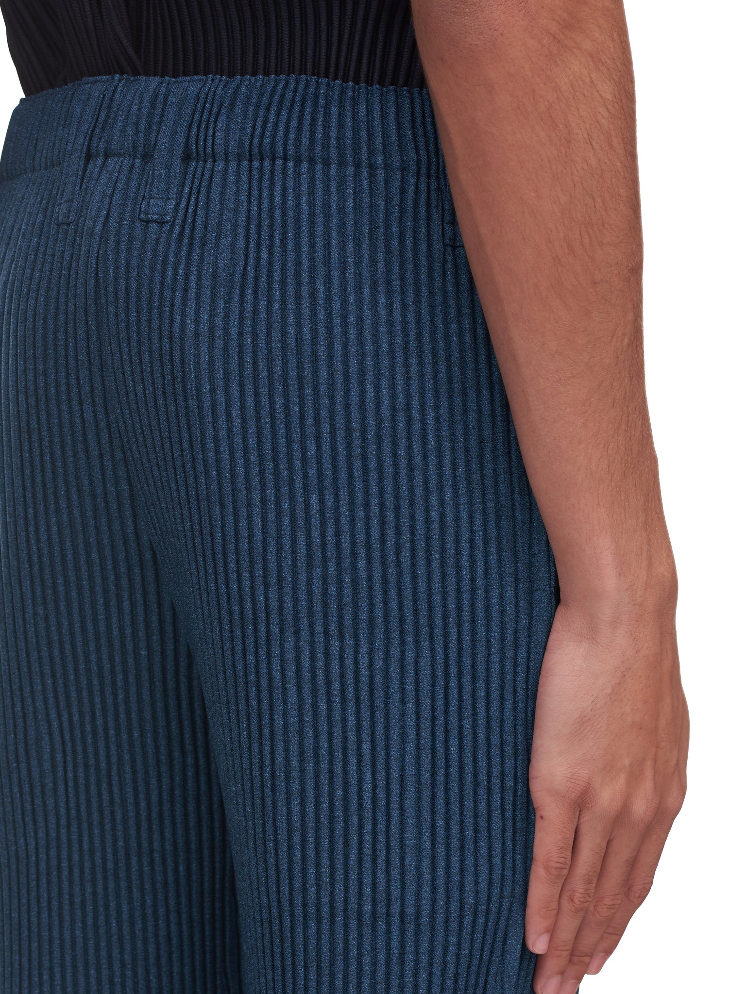 Homme Plisse Issey Miyake Pleated Trousers | H. Lorenzo - detail 2