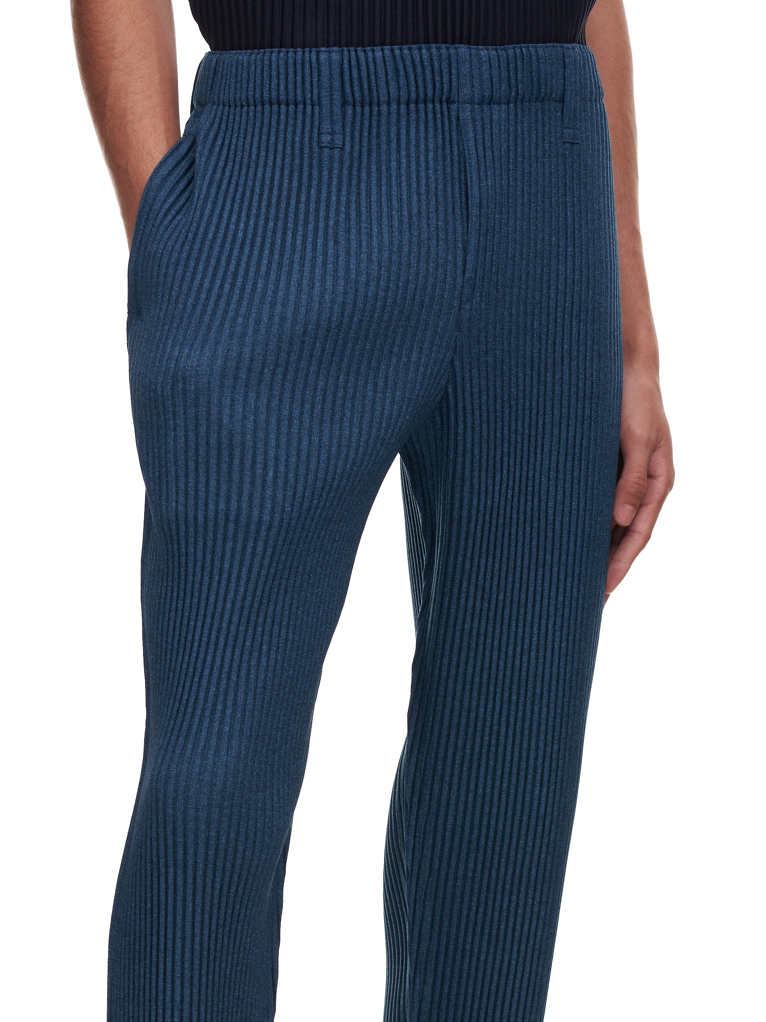 Homme Plisse Issey Miyake Pleated Trousers | H. Lorenzo - detail 