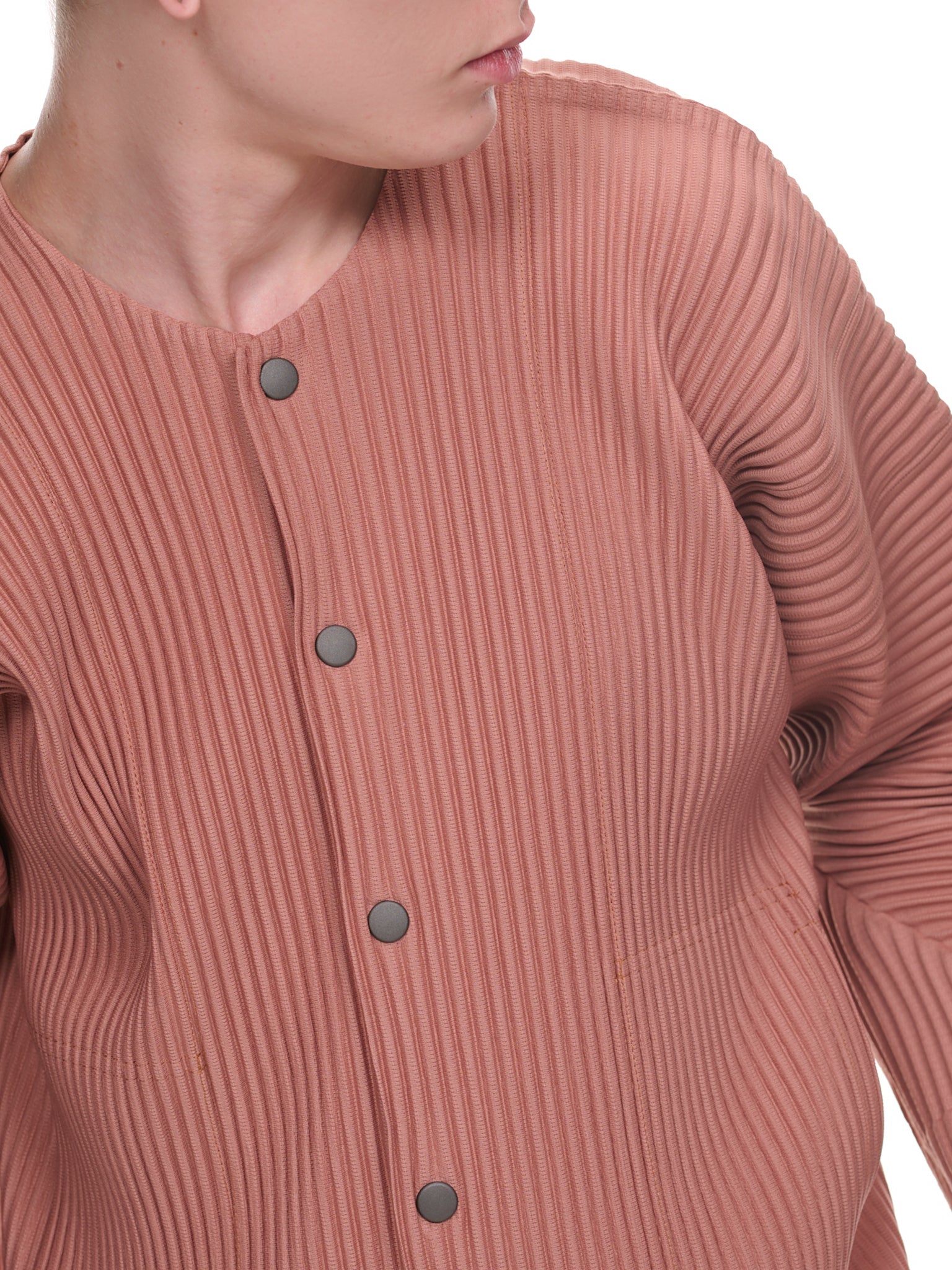 HOMME PLISSÉ ISSEY MIYAKE December Cardigan | H. Lorenzo - detail 1