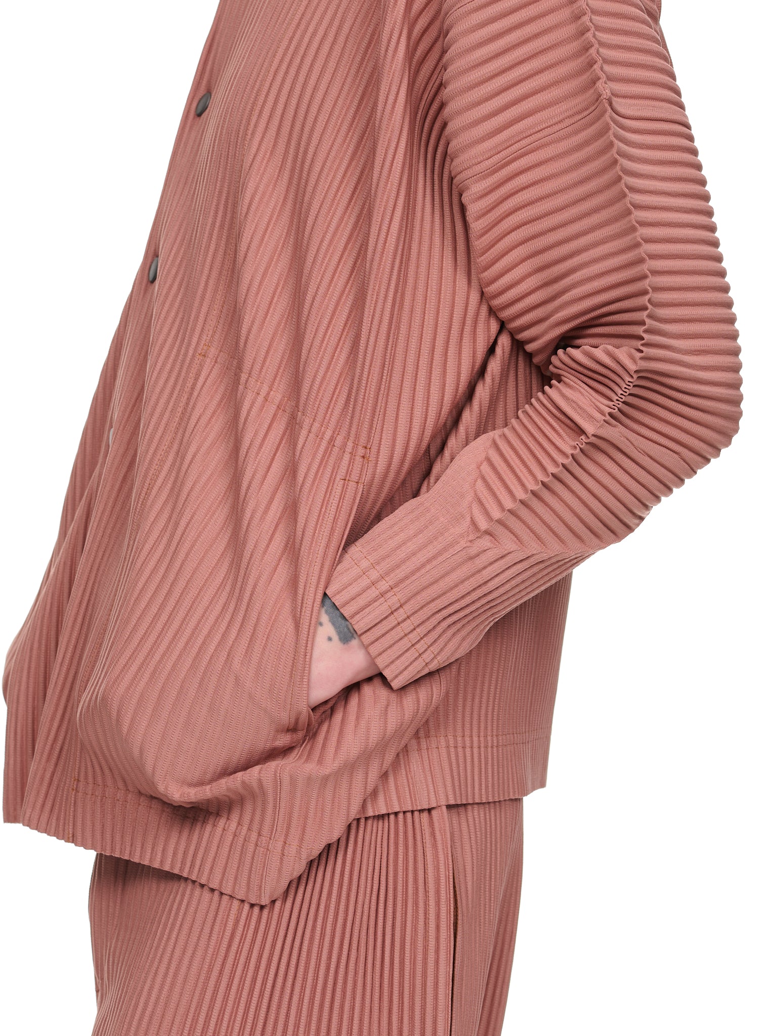 HOMME PLISSÉ ISSEY MIYAKE December Cardigan | H. Lorenzo - detail 2