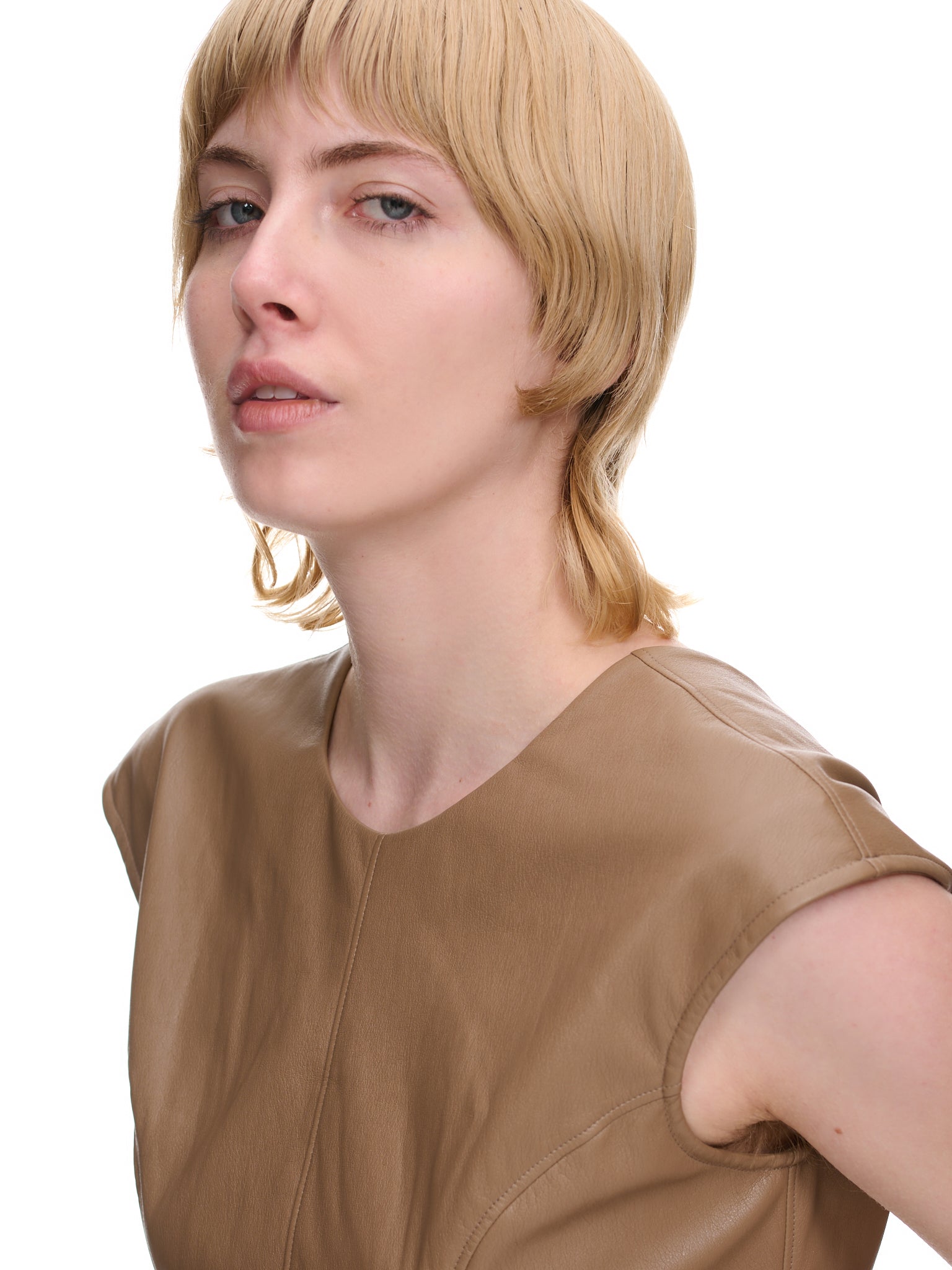 Figure Top (IM36FJ520-41-BEIGE)