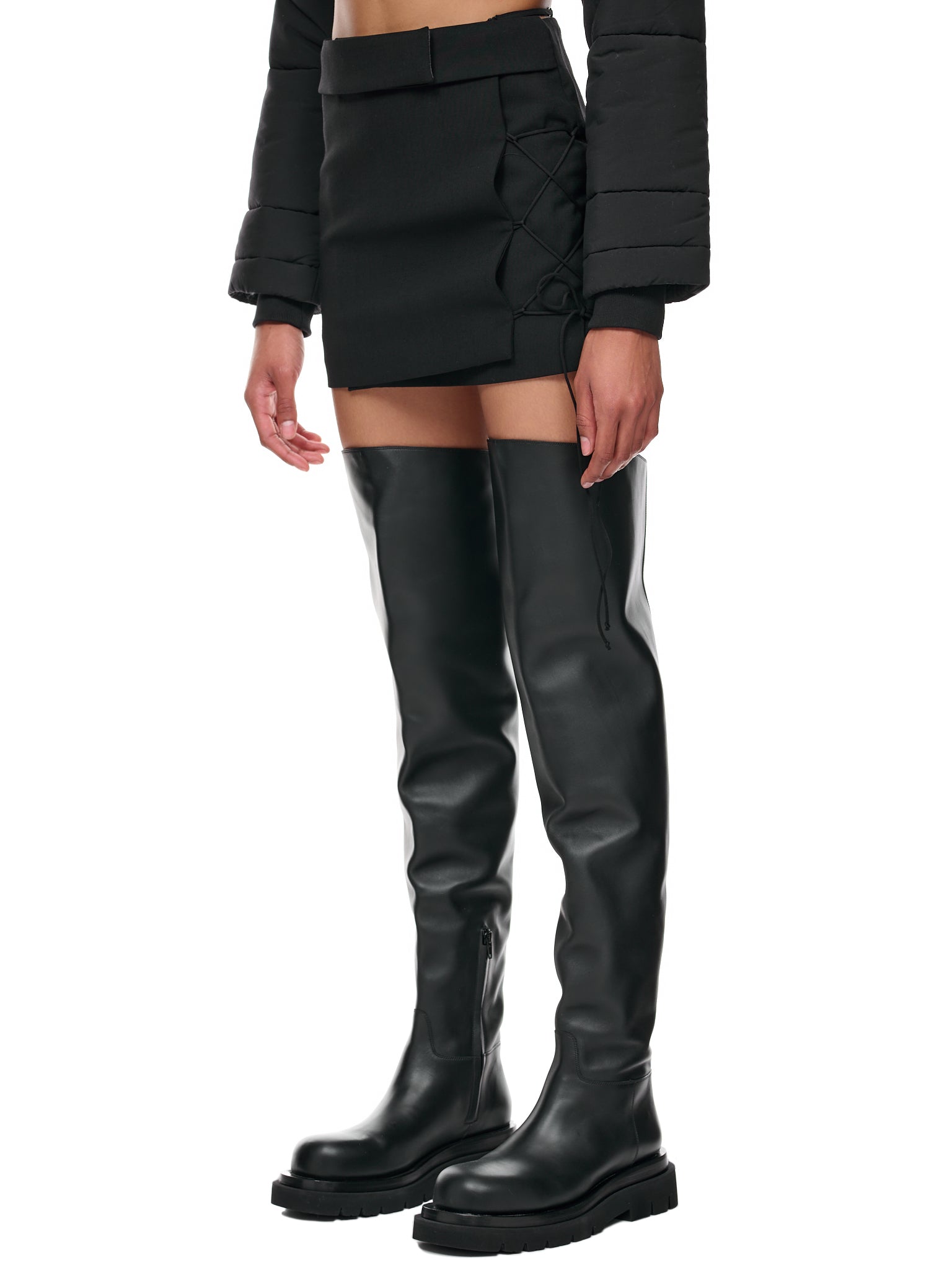 Laced Mini Skirt (KT017-BLACK)