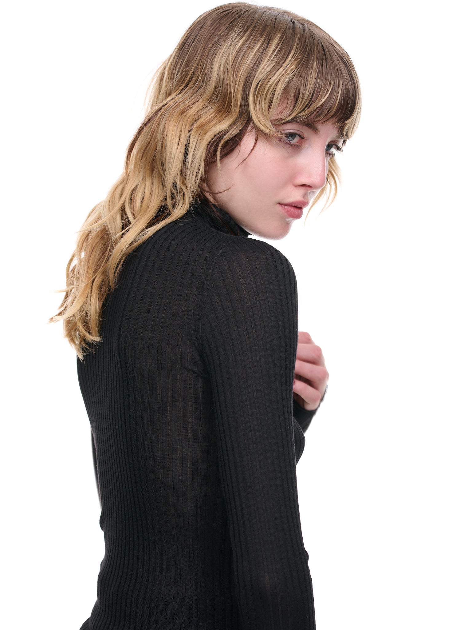 Vented Turtleneck (Q725WS-BLACK)