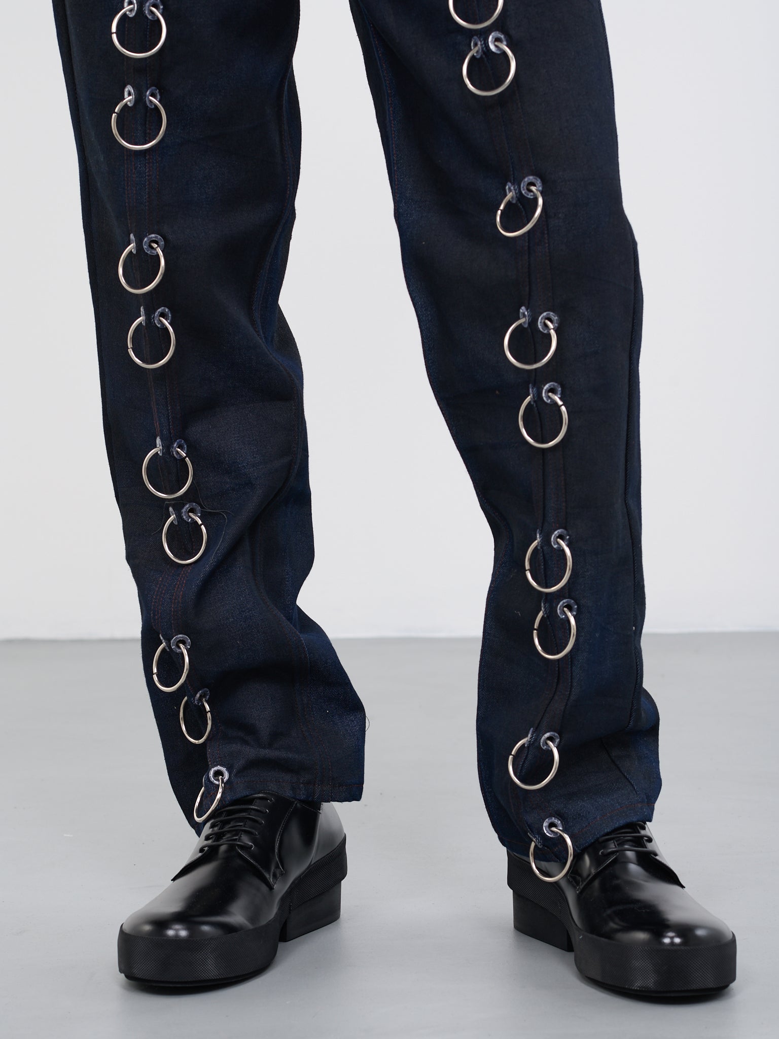 Spray Painted Denim Pants (T01-SPRAYPAINTED-CHAIN-DNM-BLA