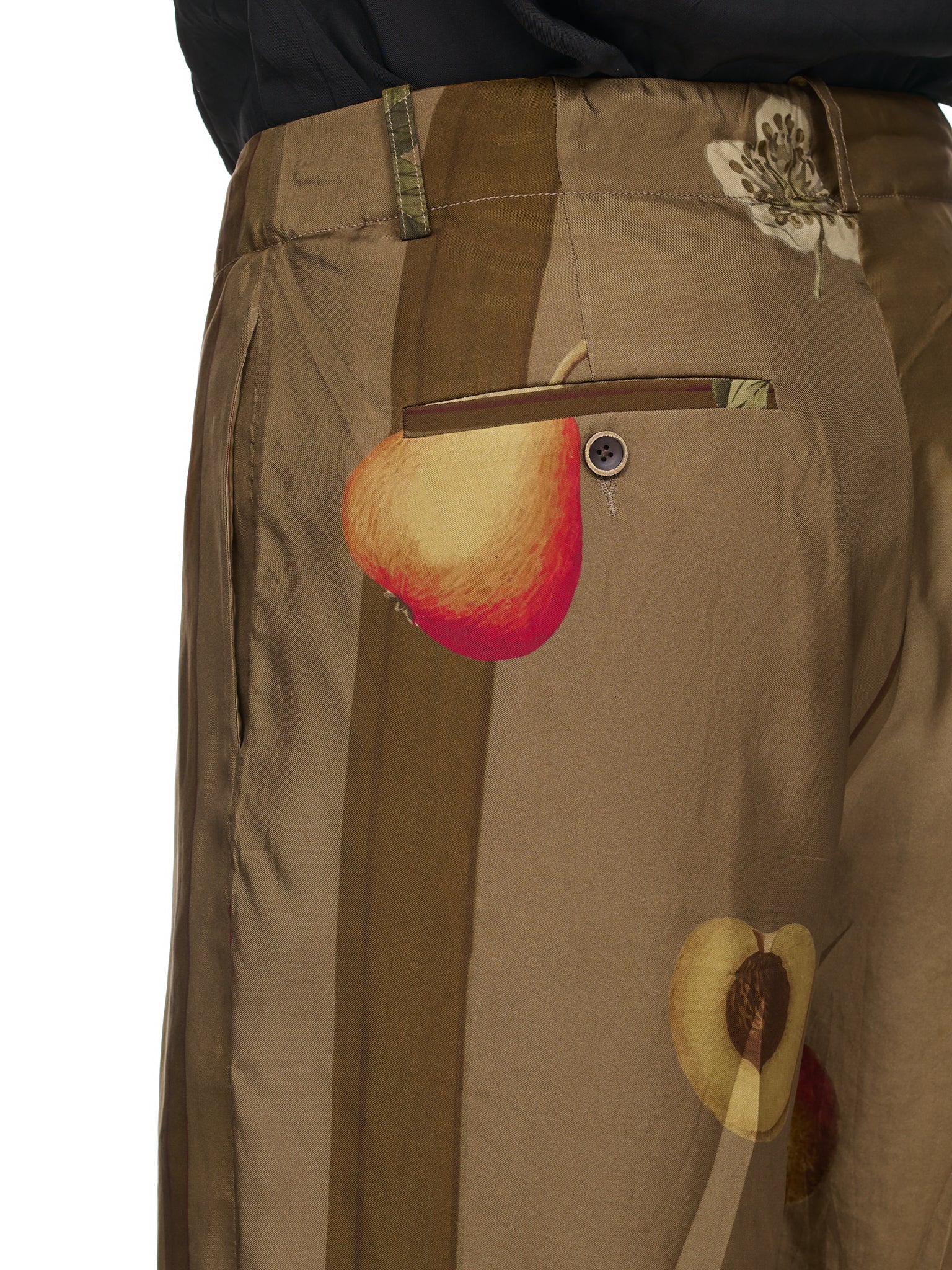 Pallor Shorts (UM3531-UW240-MUSTARD)