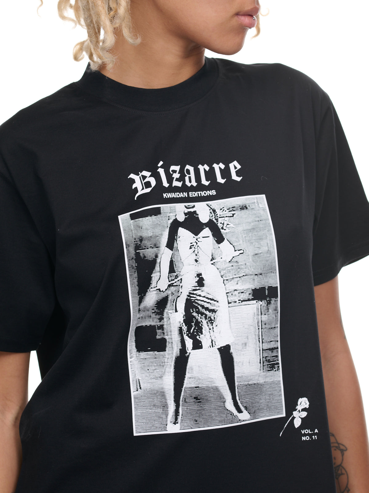Bizarre Print T-Shirt (WT131W-CJB-BLACK-BIZARRE-PRINT)